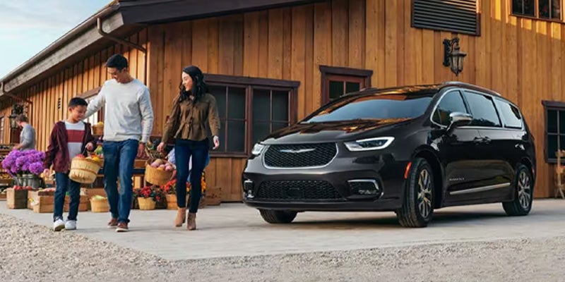 2023 Chrysler Pacifica Hybrid for Sale in Bedford, PA - Bedford Chrysler Dodge Jeep Ram