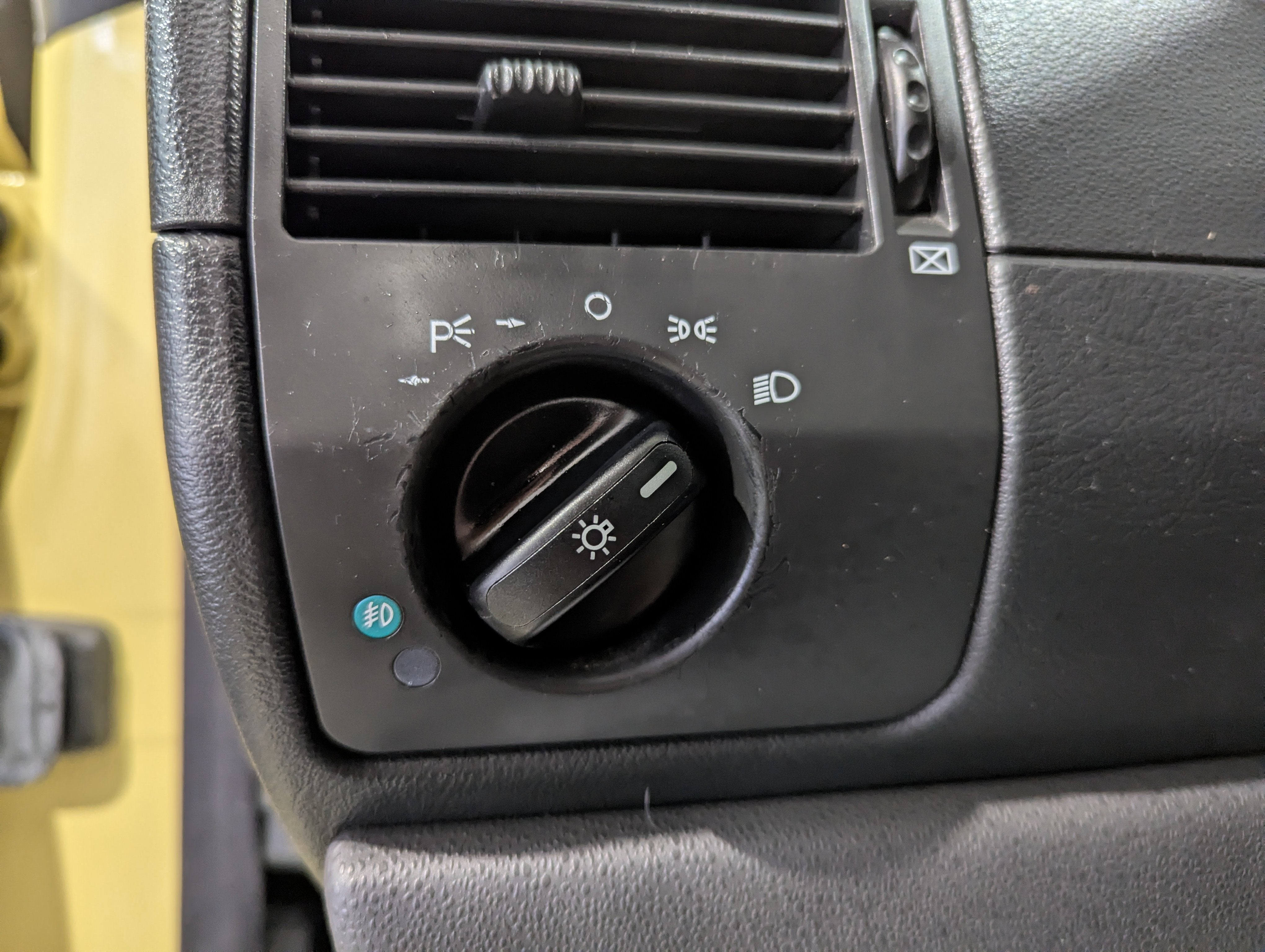 2005 Chrysler Crossfire Limited