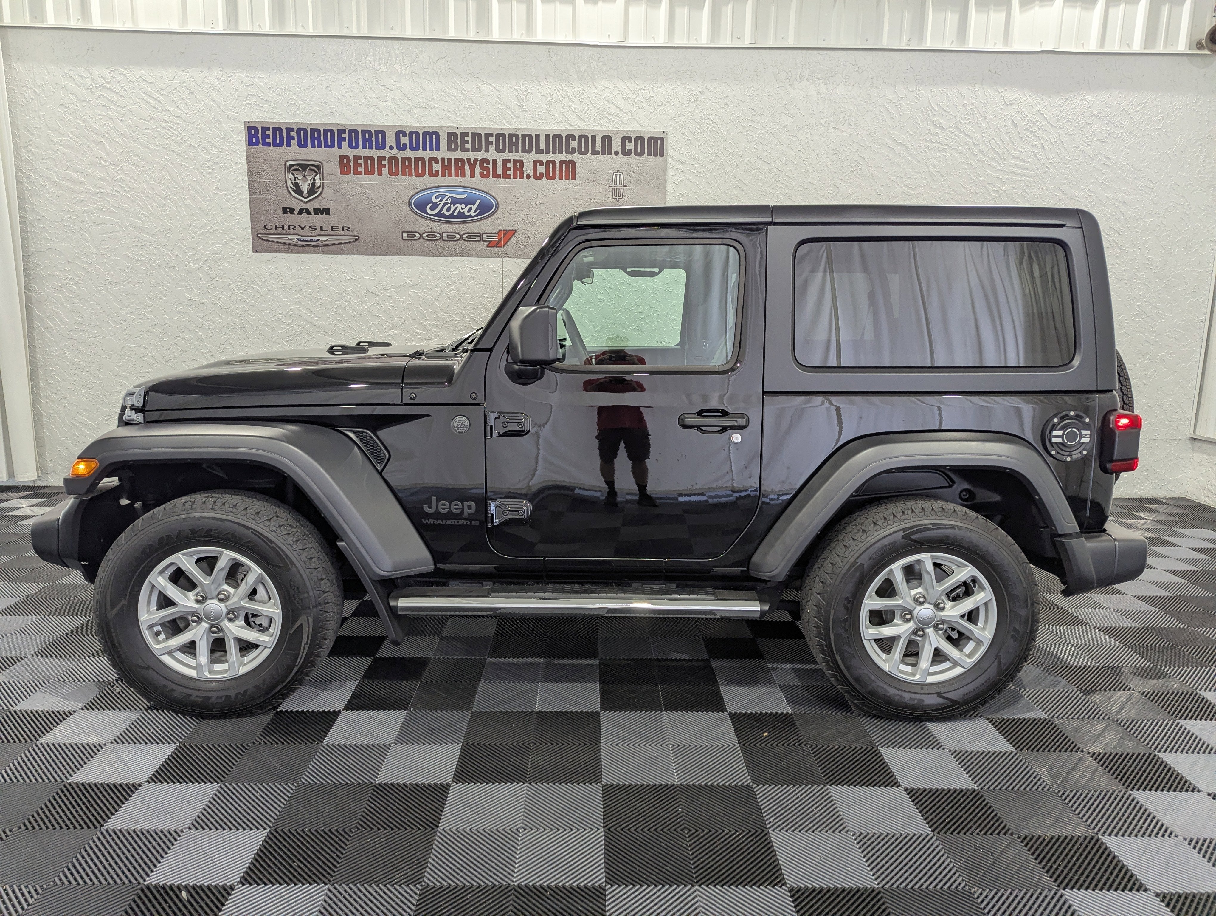2023 Jeep Wrangler 2-Door Sport S 4x4