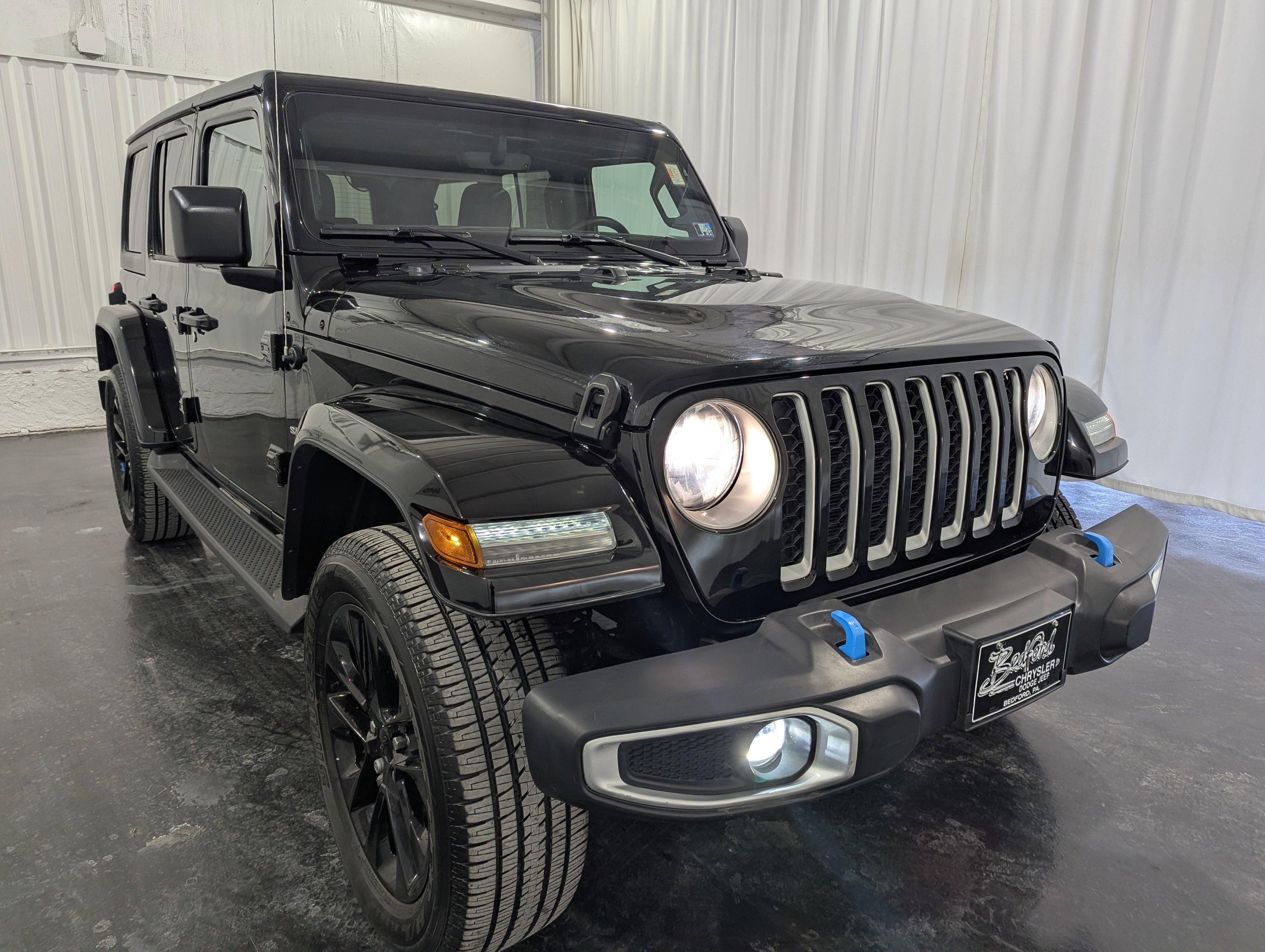 2023 Jeep Wrangler 4xe Sahara 4x4