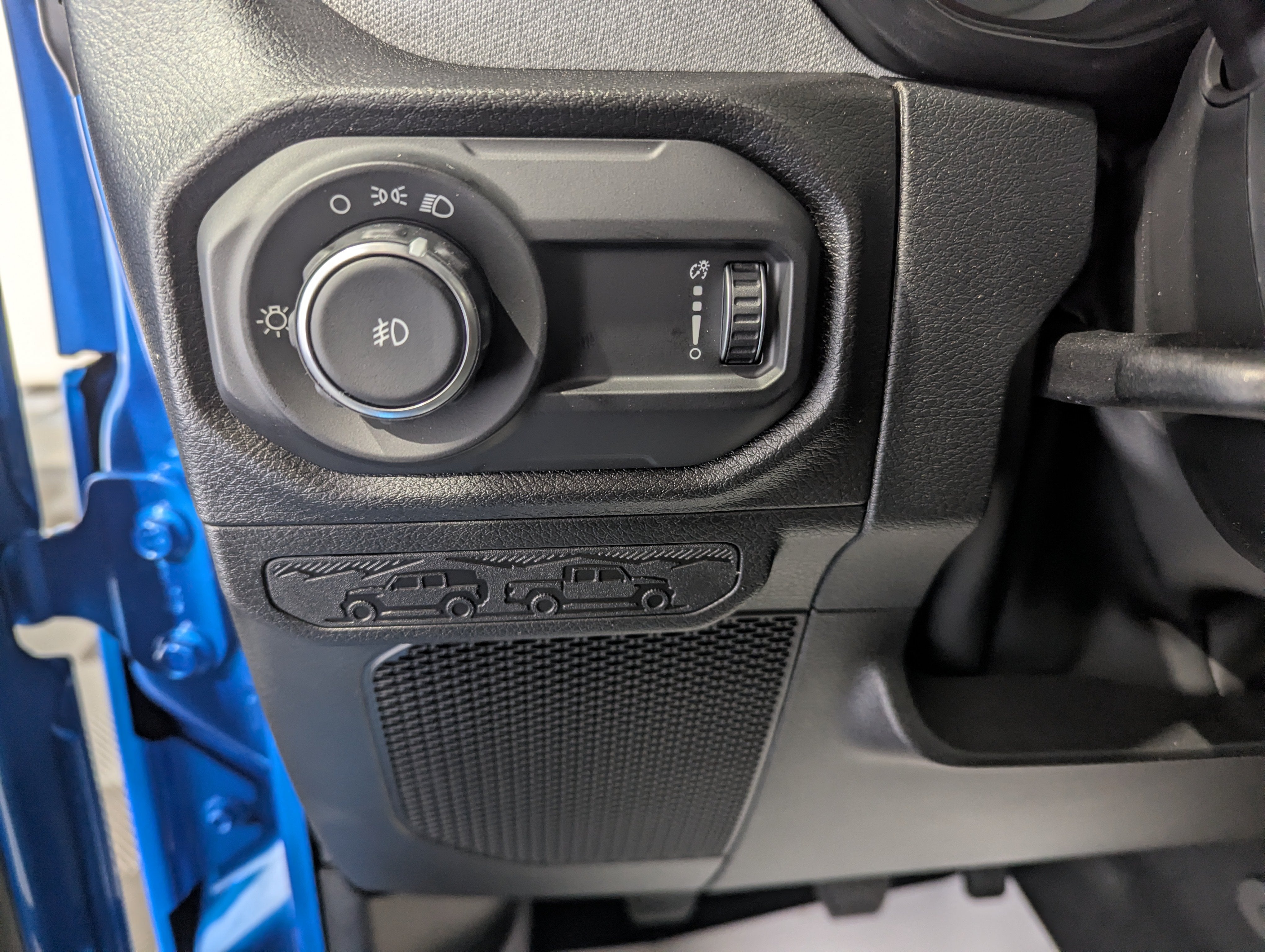 2027 Jeep Wrangler WRANGLER 2-DOOR SPORT
