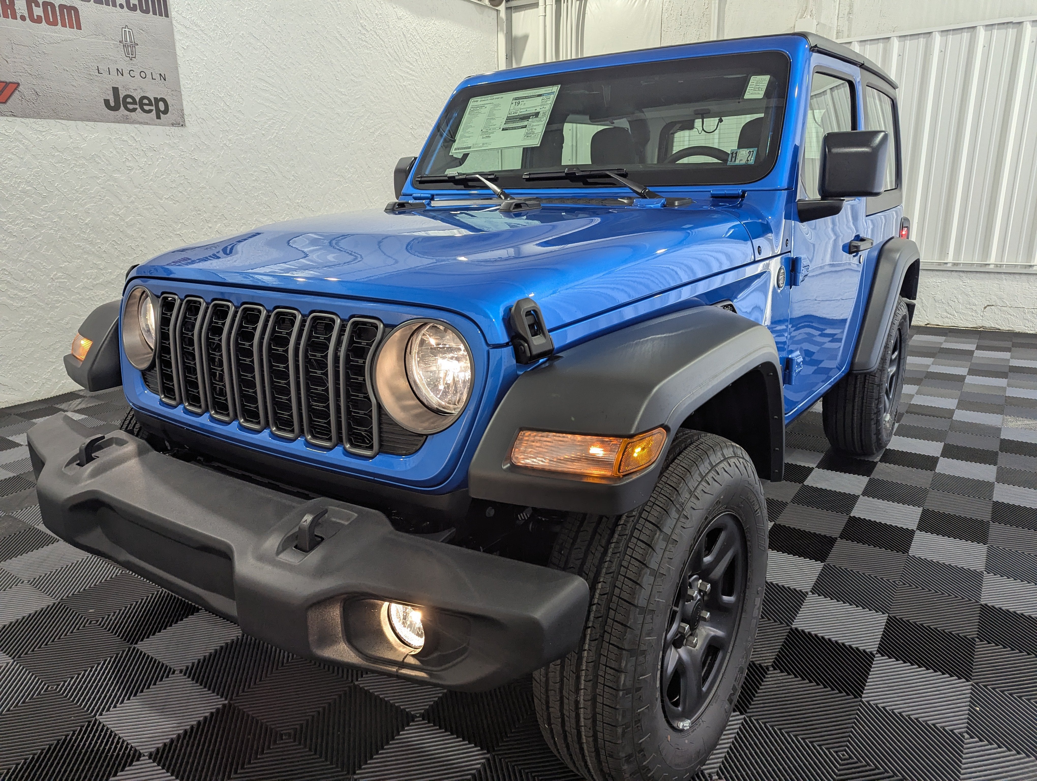 2027 Jeep Wrangler WRANGLER 2-DOOR SPORT