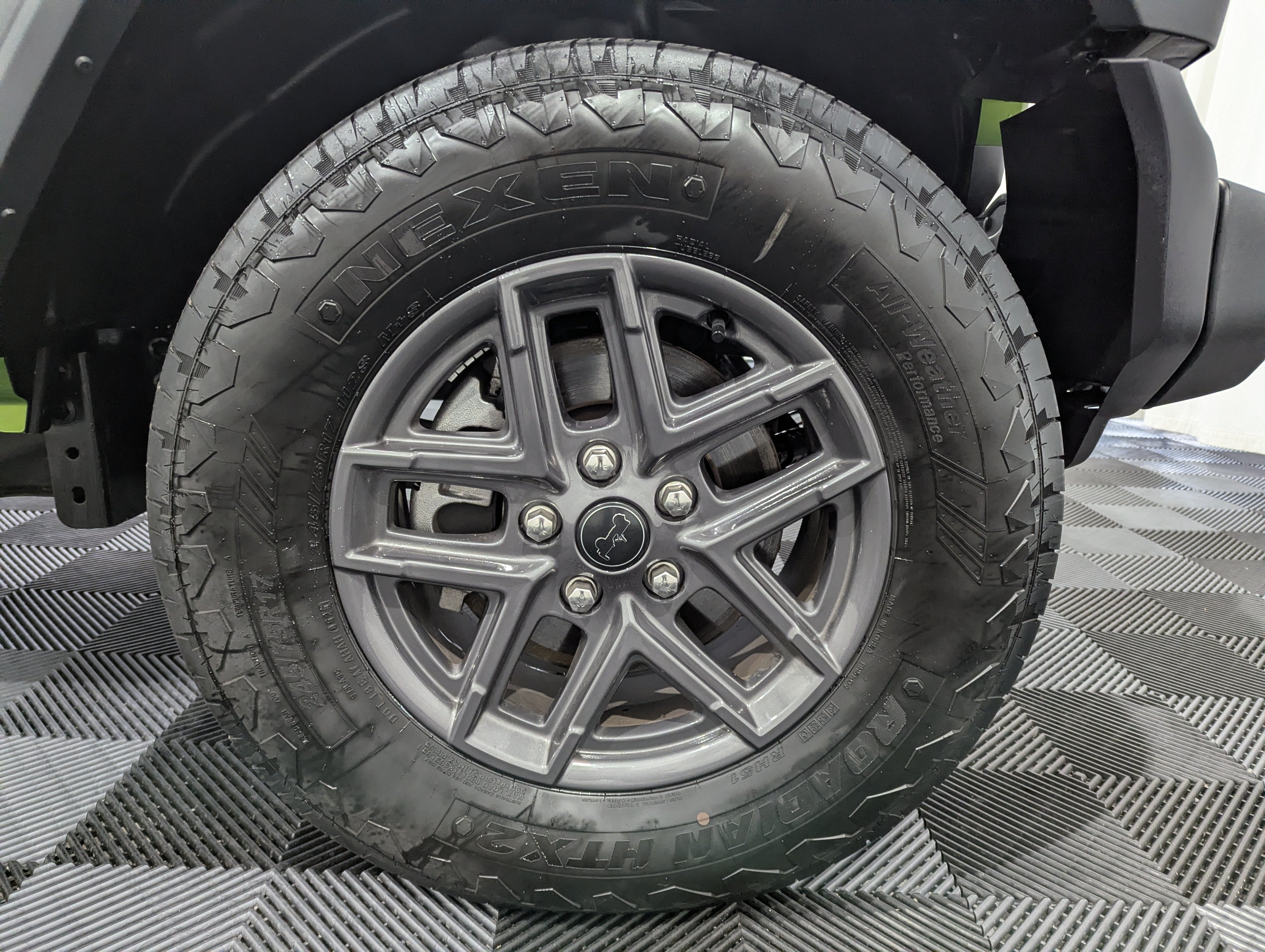 2025 Jeep Wrangler 4-Door Summit 4x4