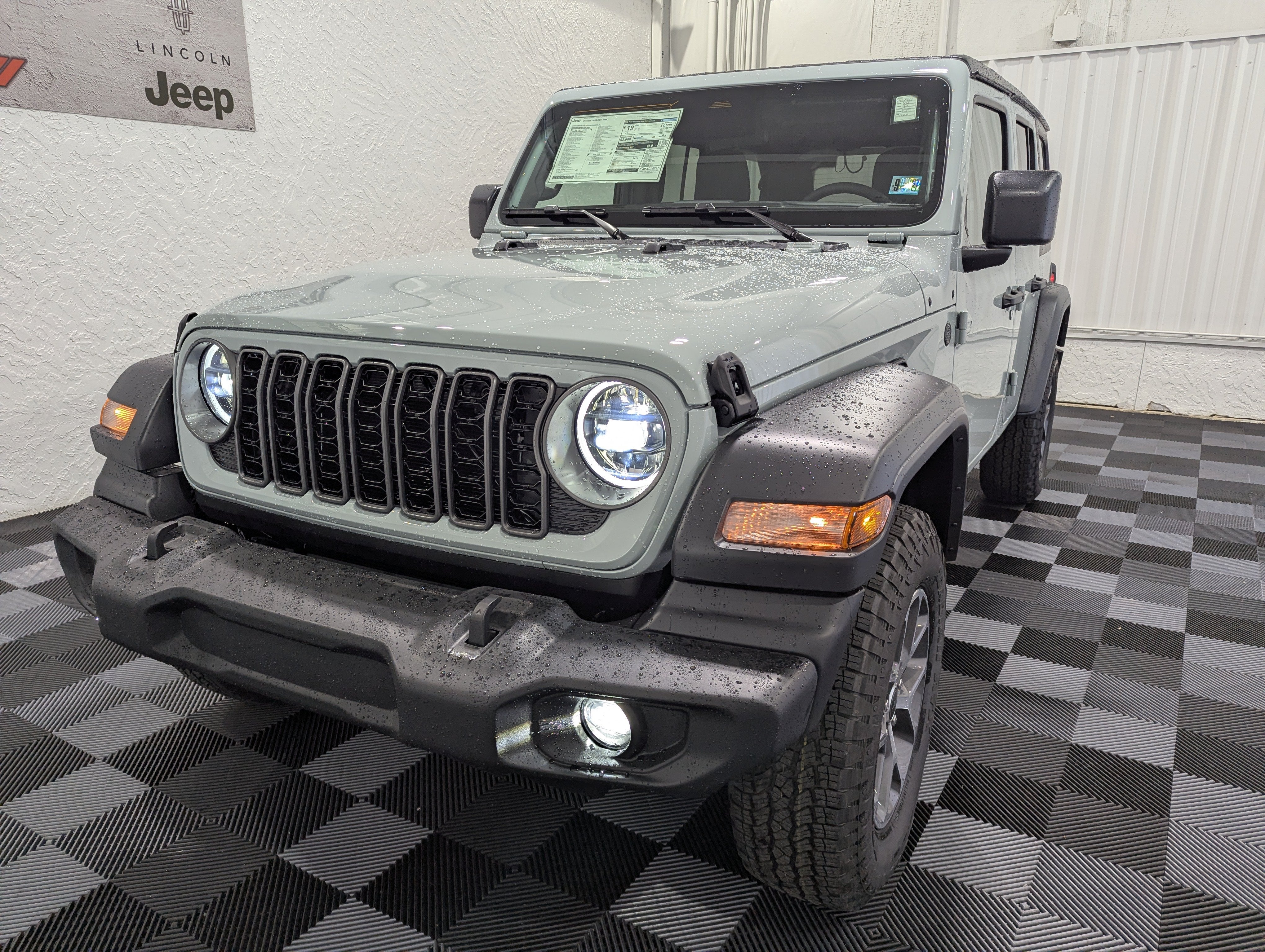 2026 Jeep Wrangler WRANGLER 4-DOOR SPORT S