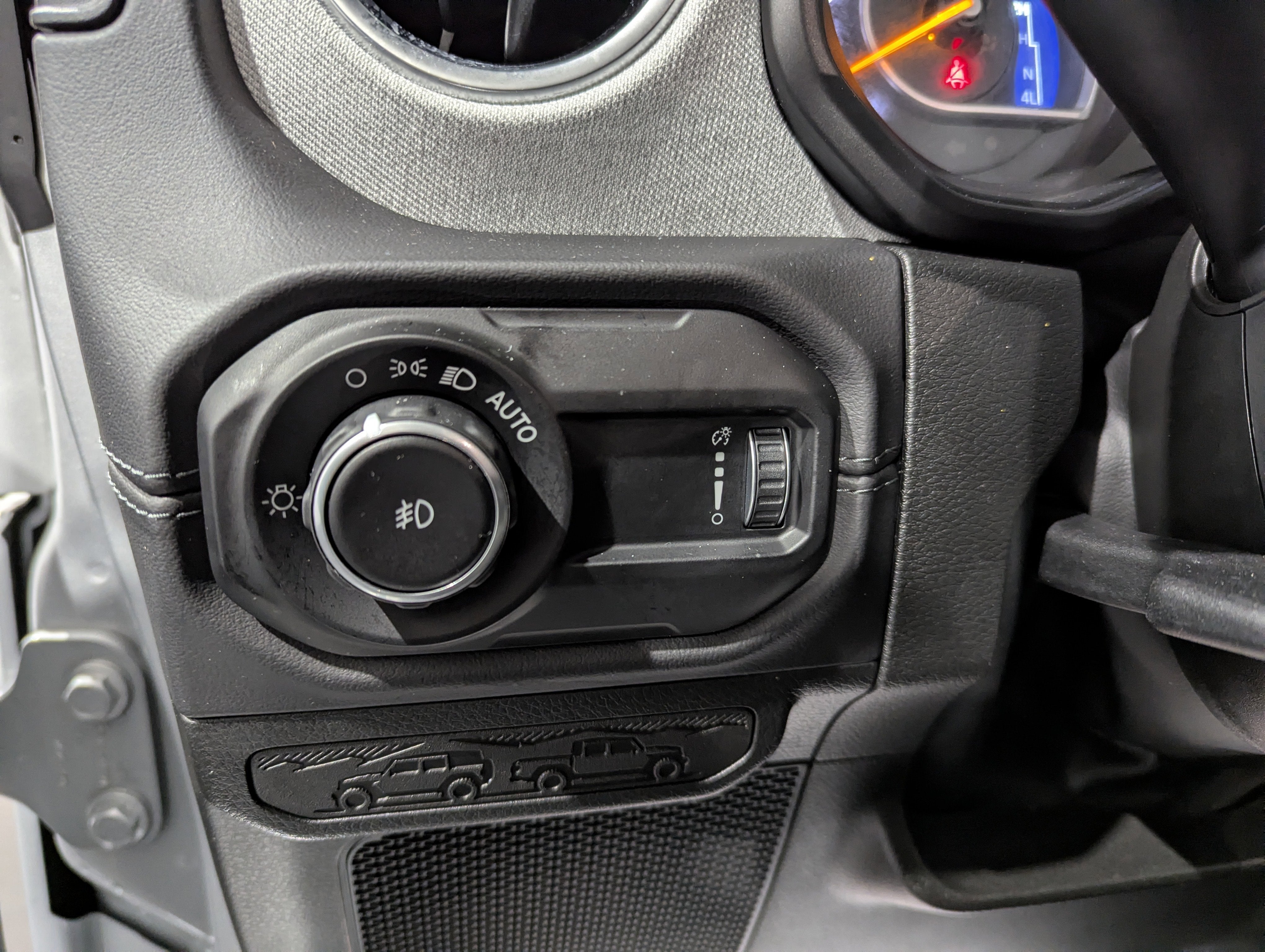 2024 Jeep Wrangler 4-Door Sahara 4x4