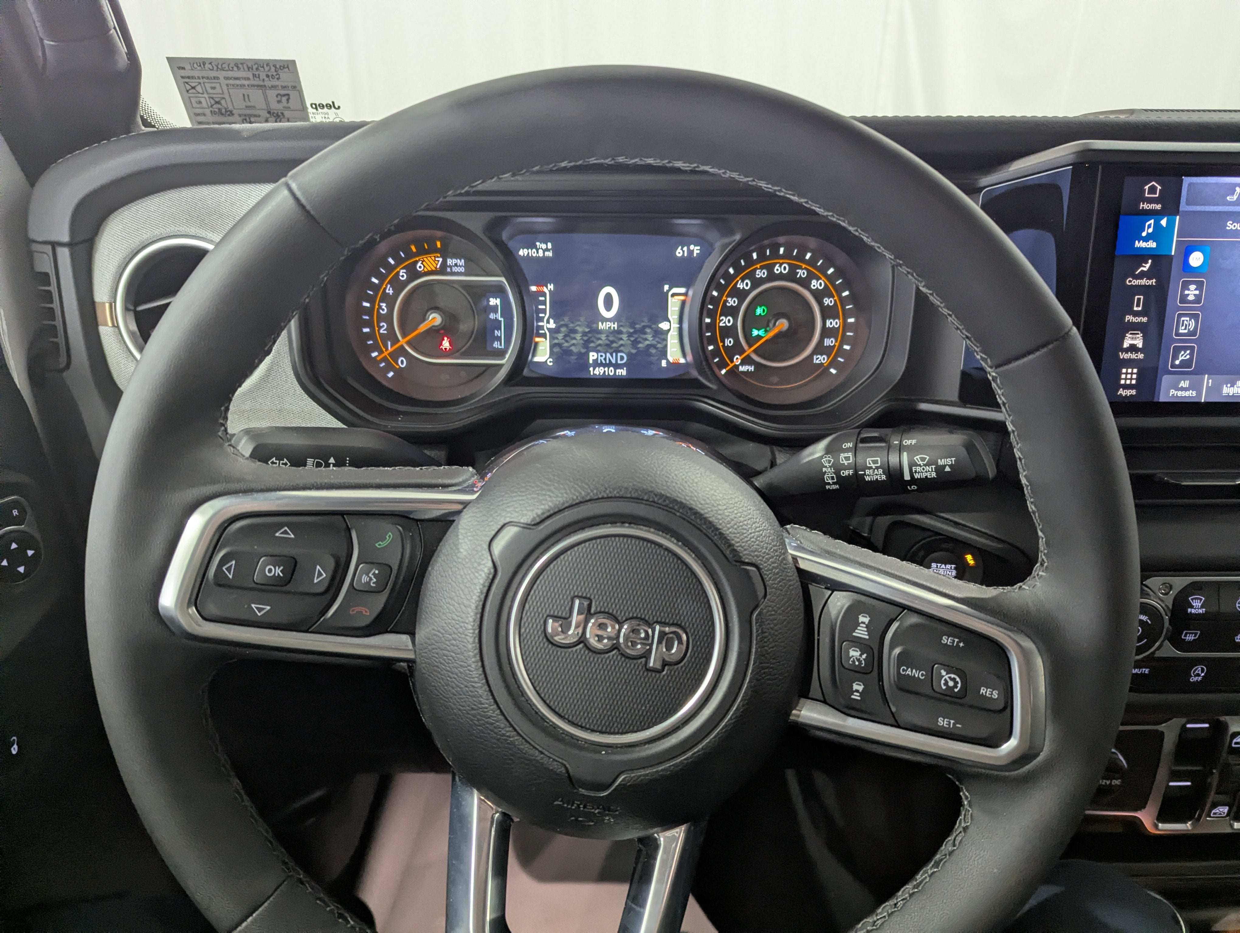 2026 Jeep Wrangler 4-Door Sahara 4x4