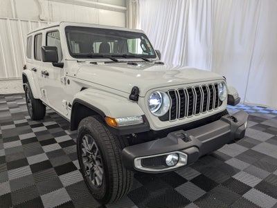 2026 Jeep Wrangler 4-Door Sahara 4x4