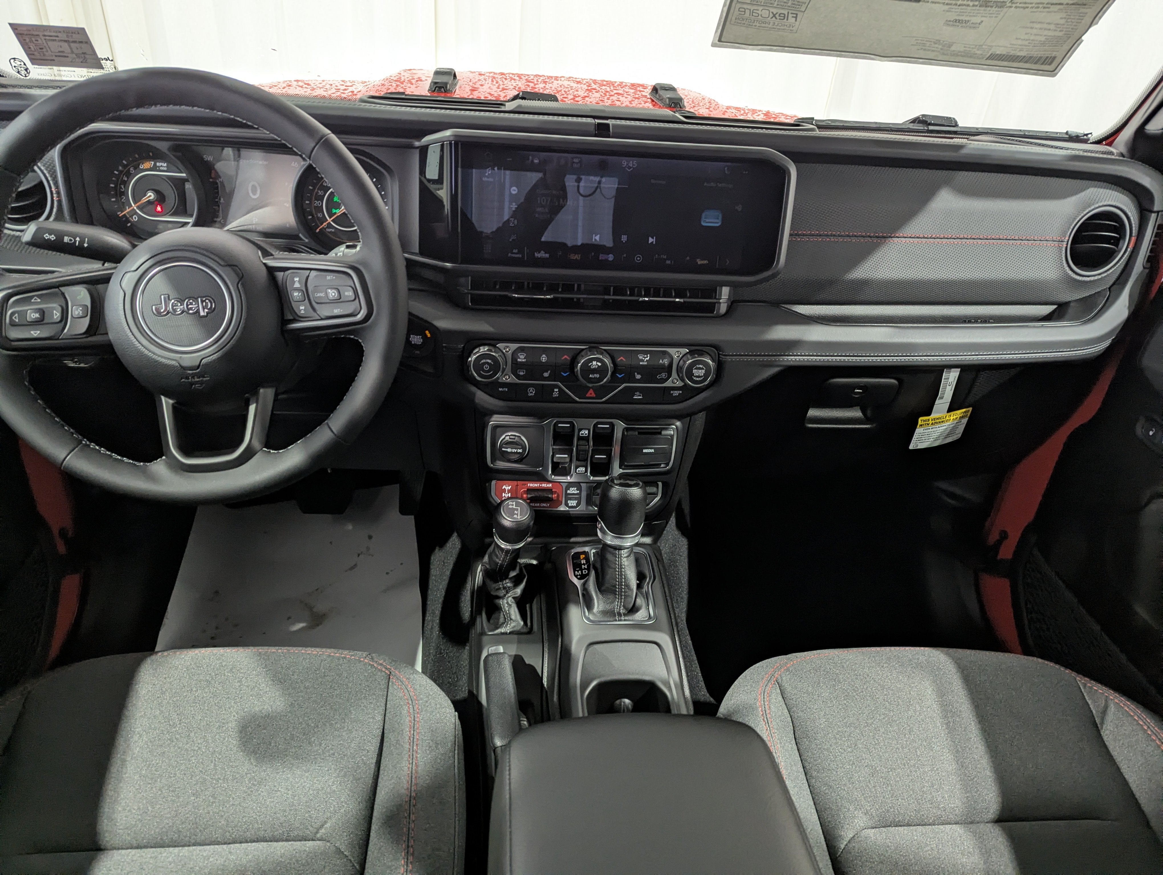2027 Jeep Wrangler WRANGLER 4-DOOR RUBICON