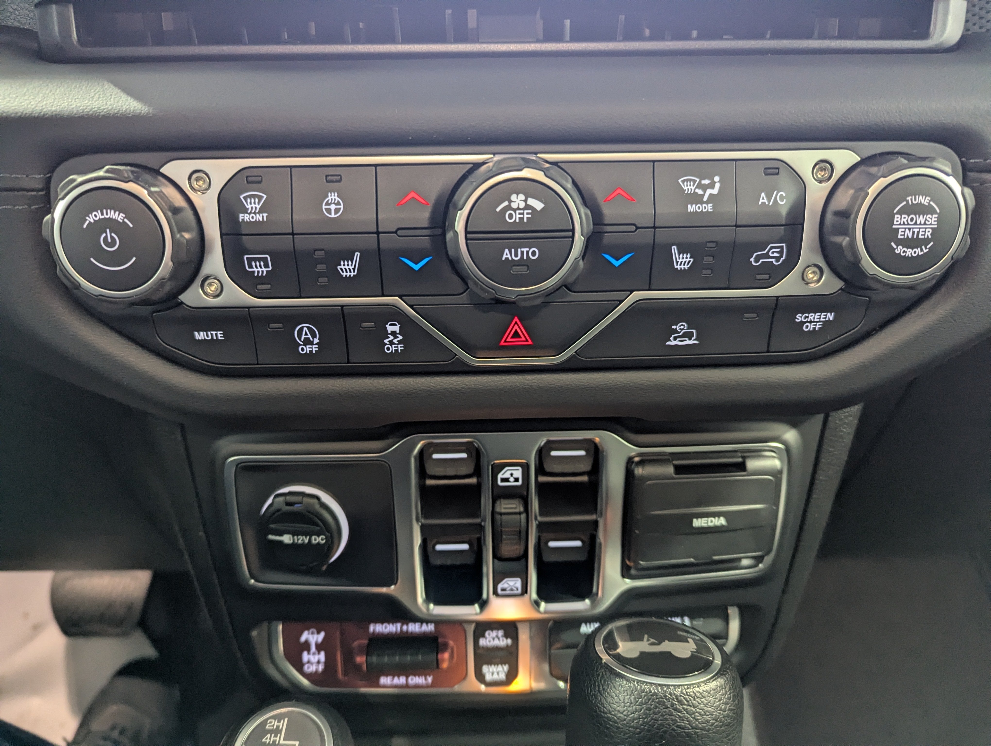 2027 Jeep Wrangler WRANGLER 4-DOOR RUBICON