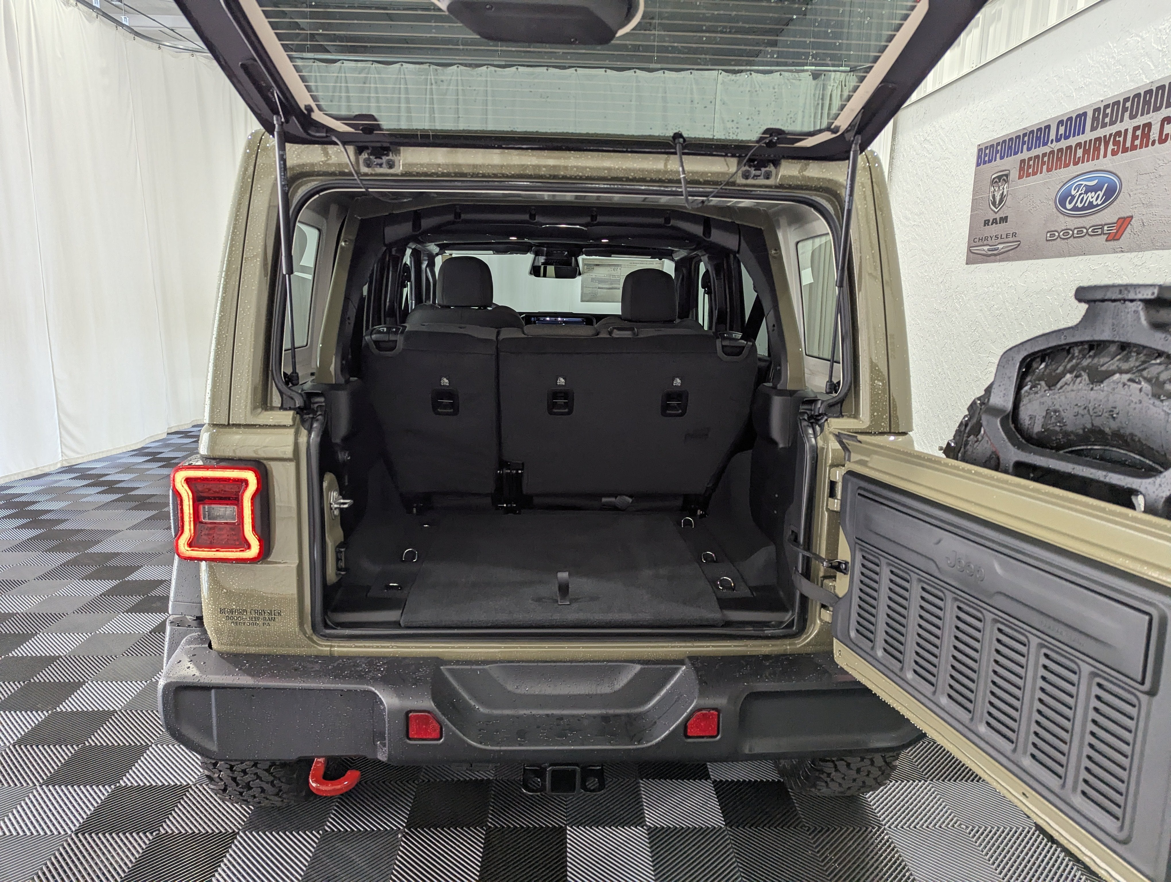 2027 Jeep Wrangler Rubicon