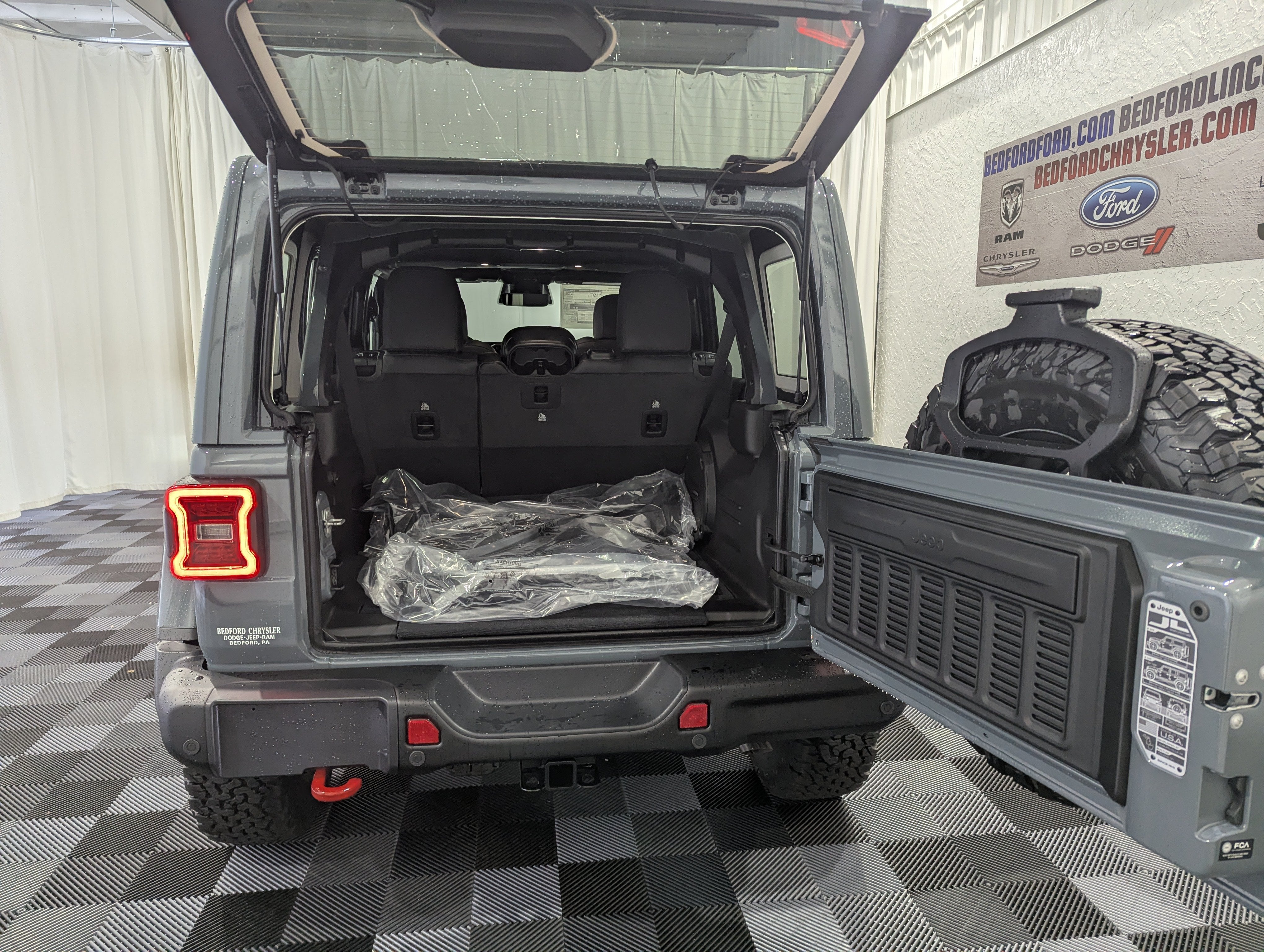 2026 Jeep Wrangler WRANGLER 4-DOOR RUBICON X