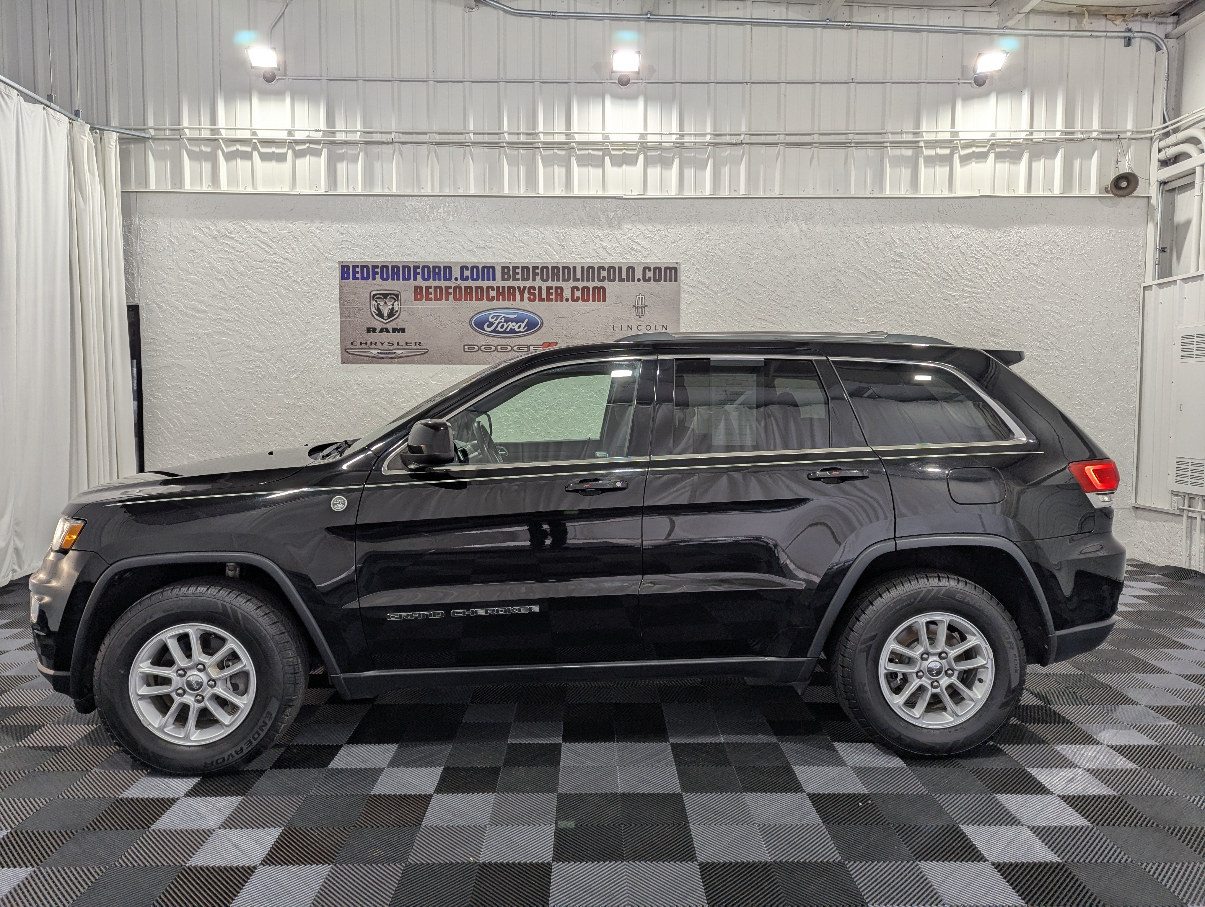 2018 Jeep Grand Cherokee Laredo E 4x4