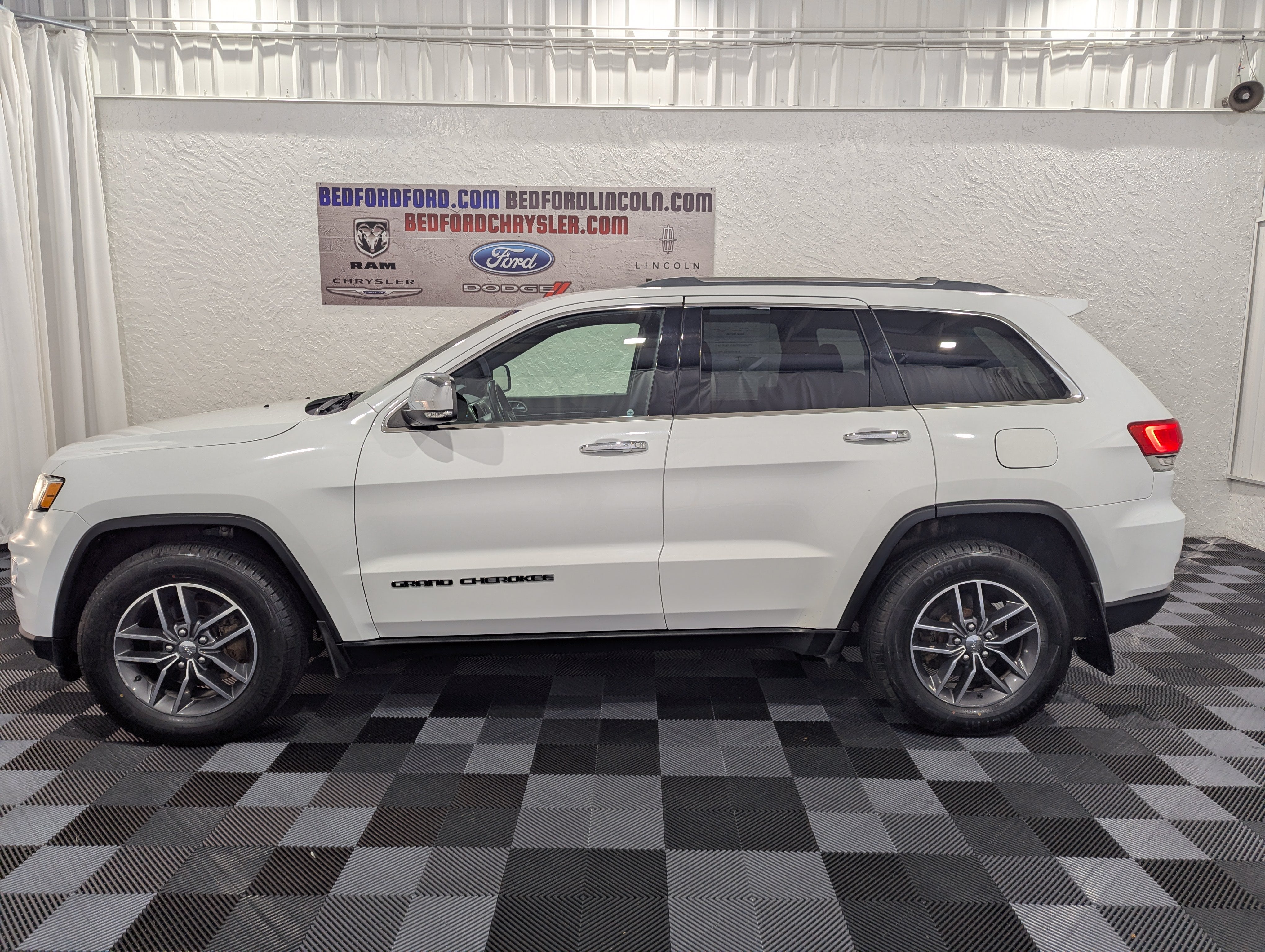 Used 2018 Jeep Grand Cherokee Limited with VIN 1C4RJFBG7JC200066 for sale in Bedford, PA