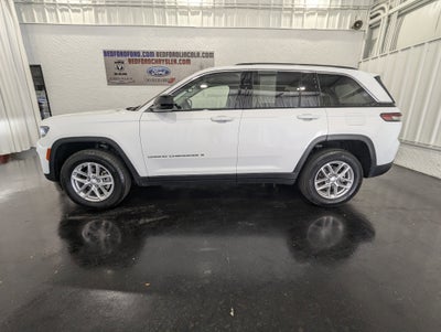 2023 Jeep Grand Cherokee Laredo 4x4