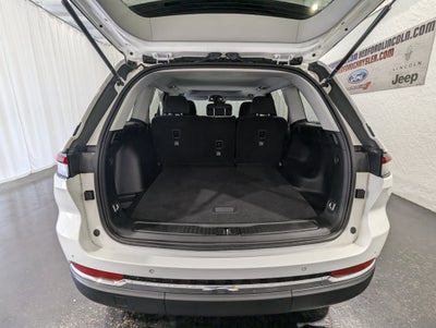 2023 Jeep Grand Cherokee Laredo 4x4