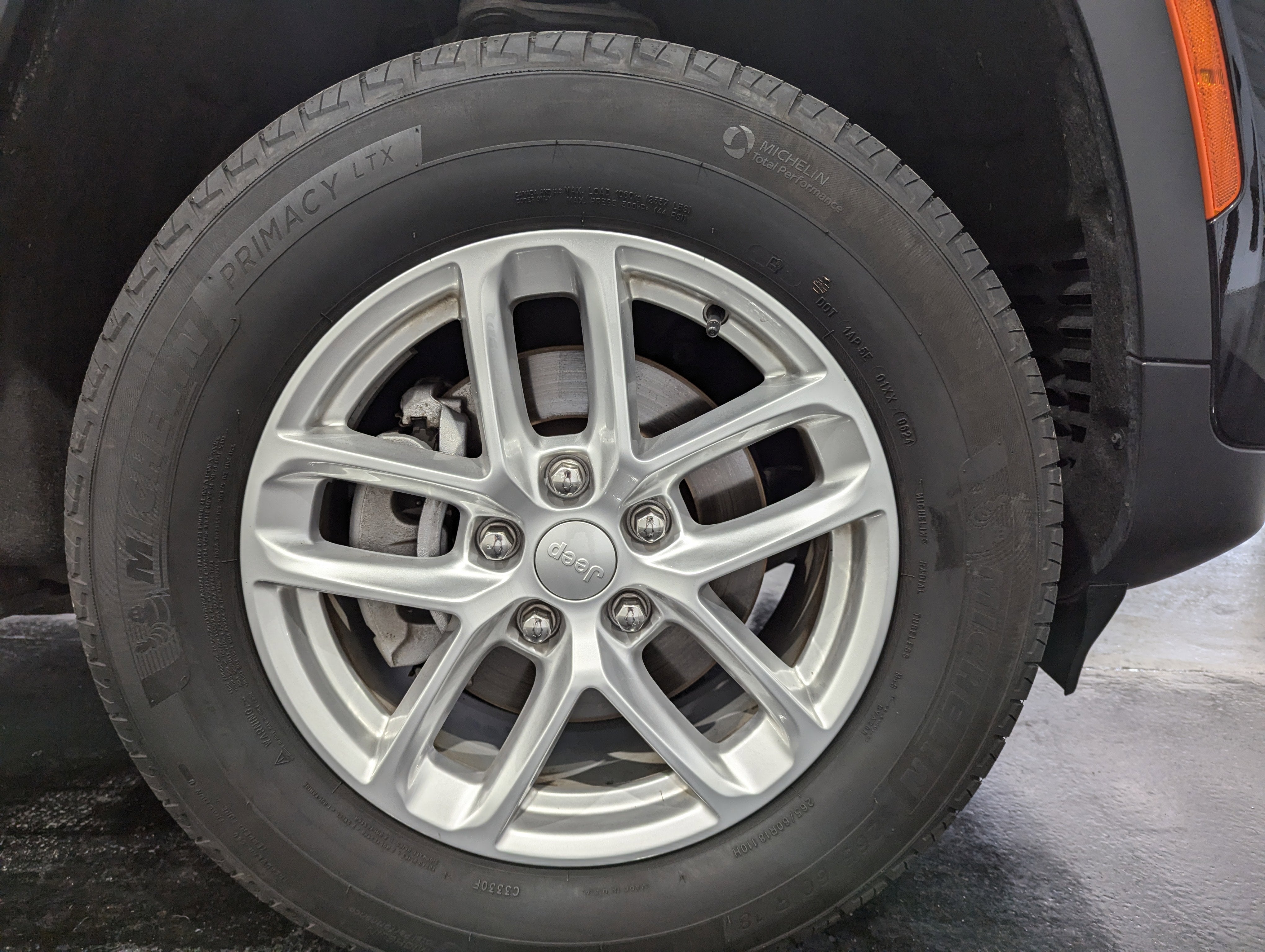 2024 Jeep Grand Cherokee Laredo X 4x4