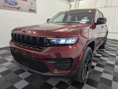 2025 Jeep Grand Cherokee Altitude 4x4