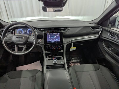 2026 Jeep Grand Cherokee GRAND CHEROKEE LAREDO X 4X4