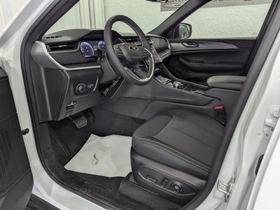 2026 Jeep Grand Cherokee GRAND CHEROKEE LAREDO X 4X4