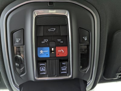 2026 Jeep Grand Cherokee GRAND CHEROKEE LAREDO X 4X4