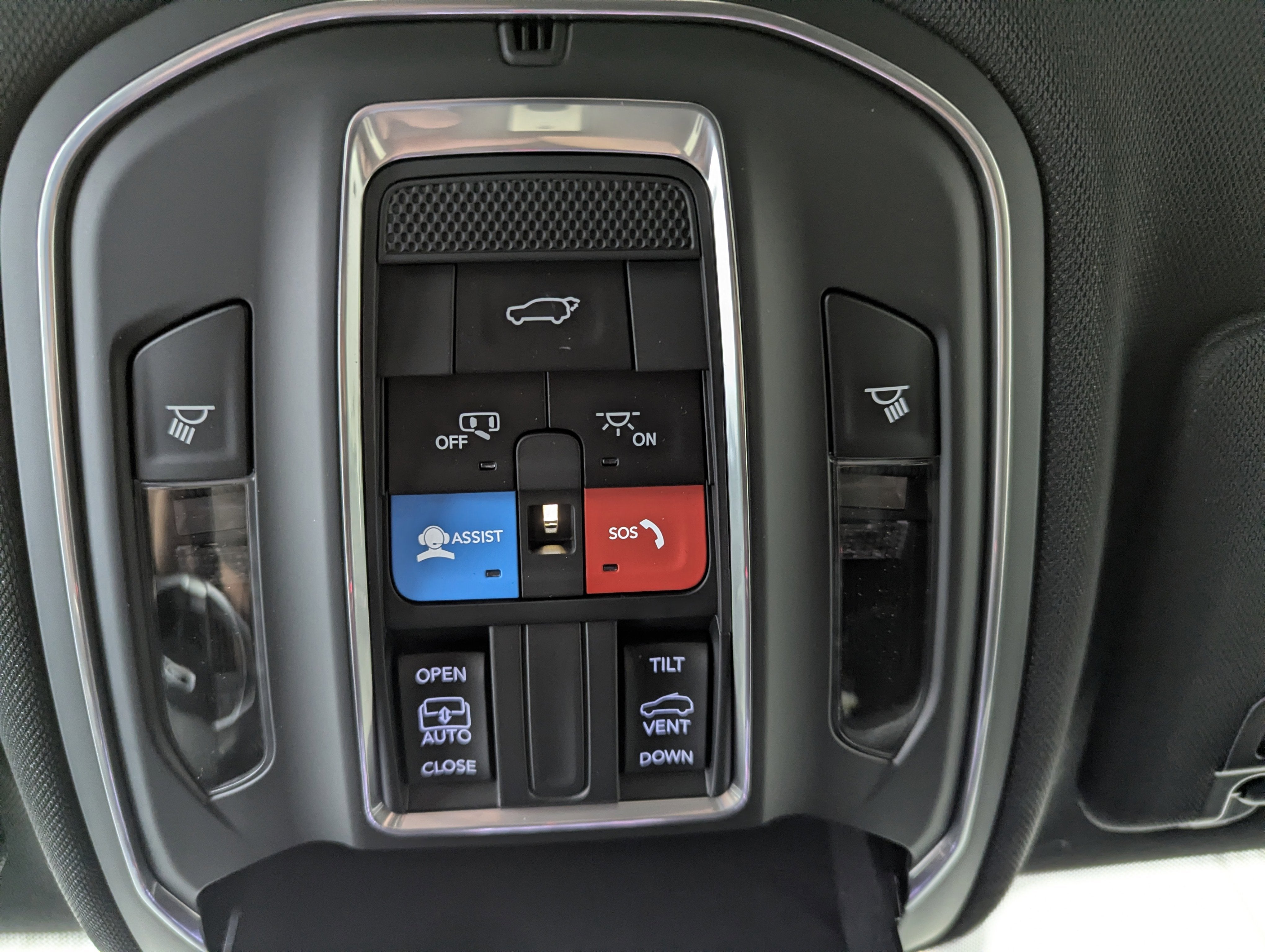 2026 Jeep Grand Cherokee GRAND CHEROKEE LAREDO X 4X4