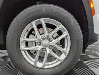 2026 Jeep Grand Cherokee GRAND CHEROKEE LAREDO X 4X4