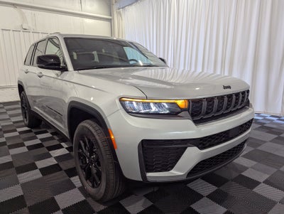 2026 Jeep Grand Cherokee GRAND CHEROKEE LAREDO ALTITUDE 4X4
