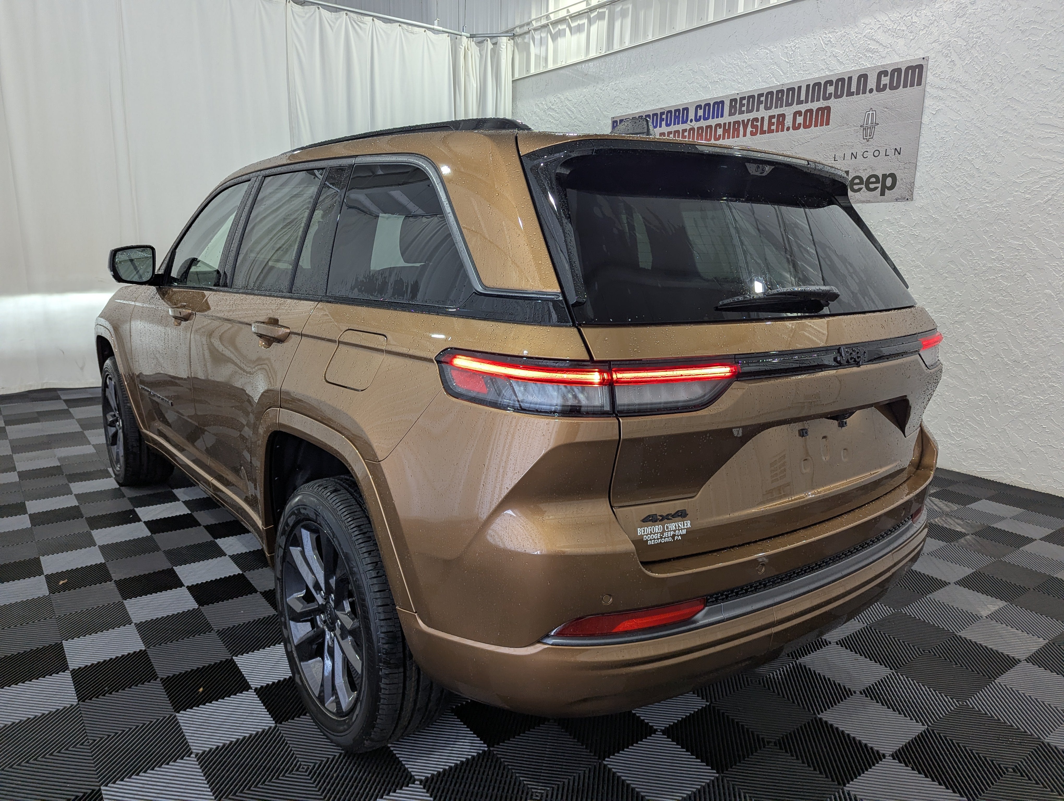 2026 Jeep Grand Cherokee GRAND CHEROKEE LIMITED RESERVE 4X4