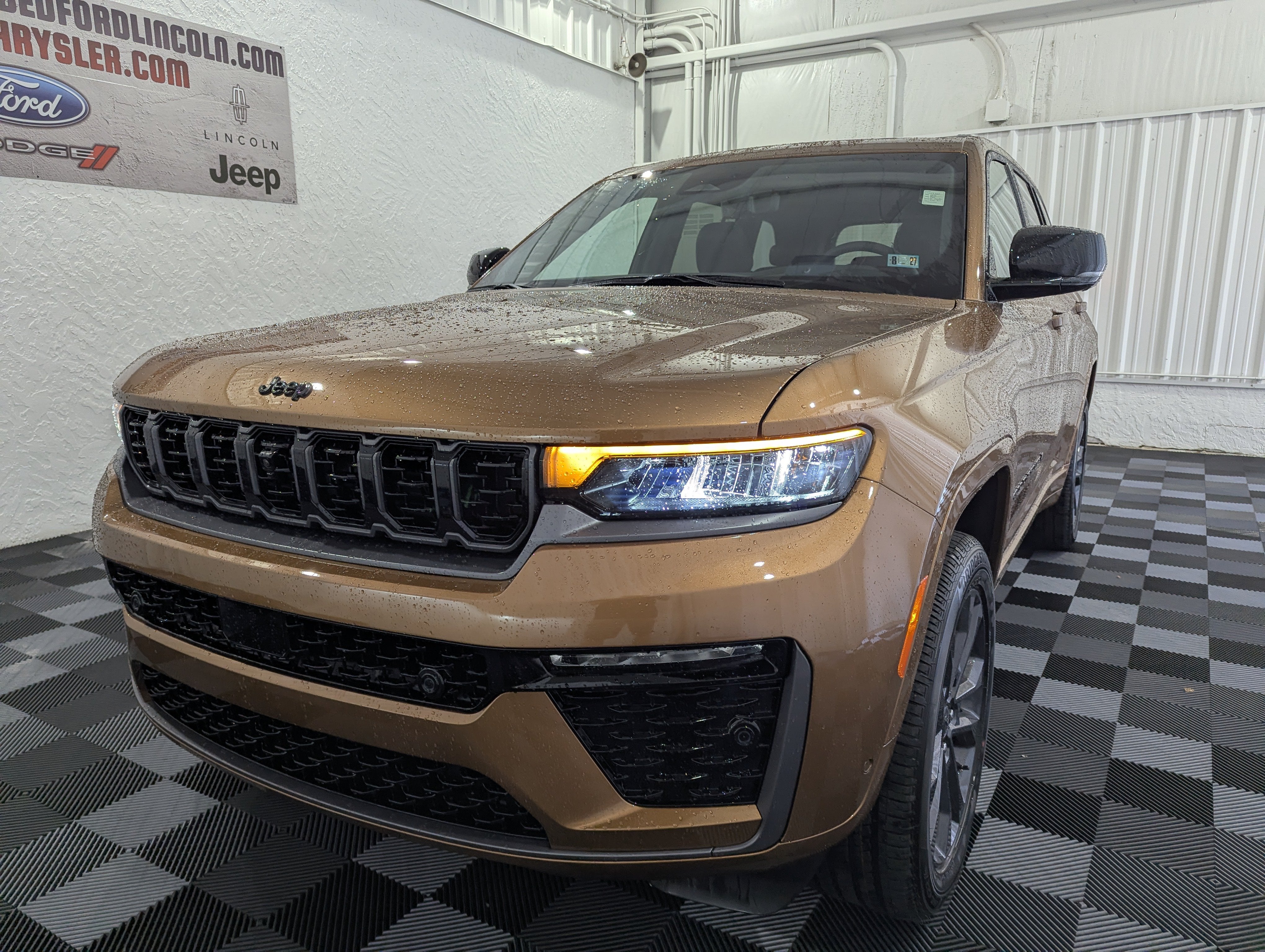 2026 Jeep Grand Cherokee GRAND CHEROKEE LIMITED RESERVE 4X4