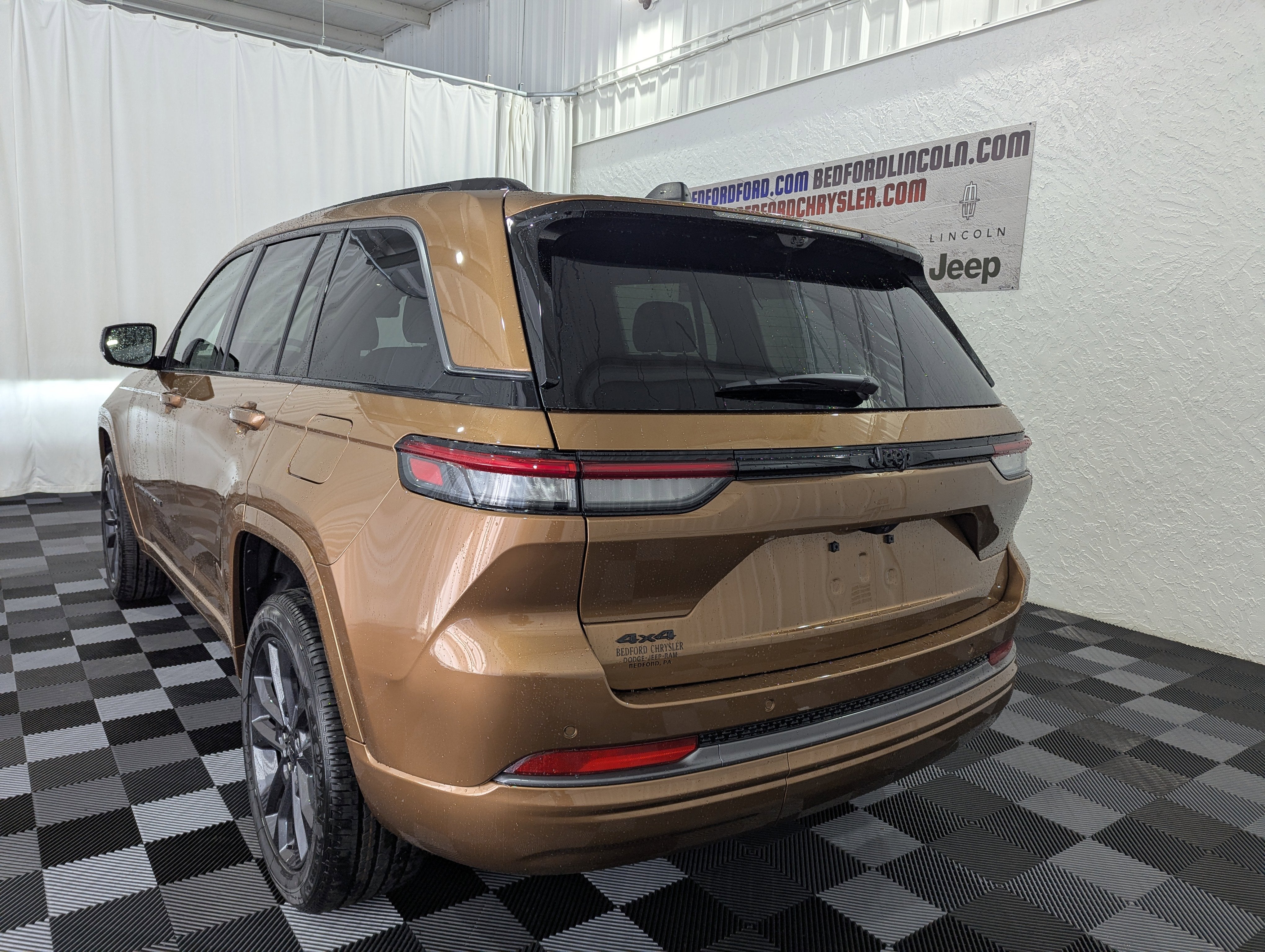 2026 Jeep Grand Cherokee GRAND CHEROKEE LIMITED RESERVE 4X4