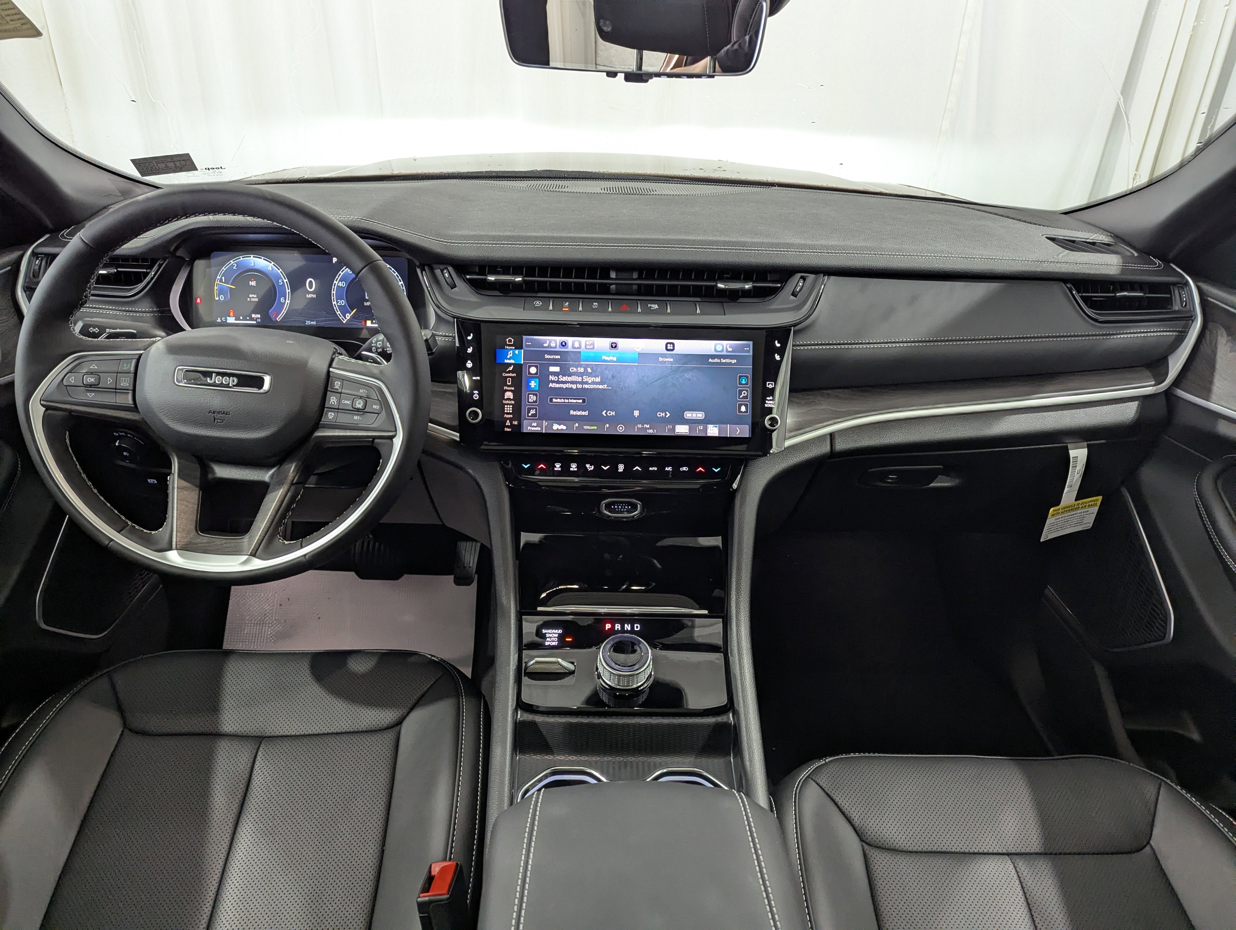 2026 Jeep Grand Cherokee GRAND CHEROKEE LIMITED RESERVE 4X4