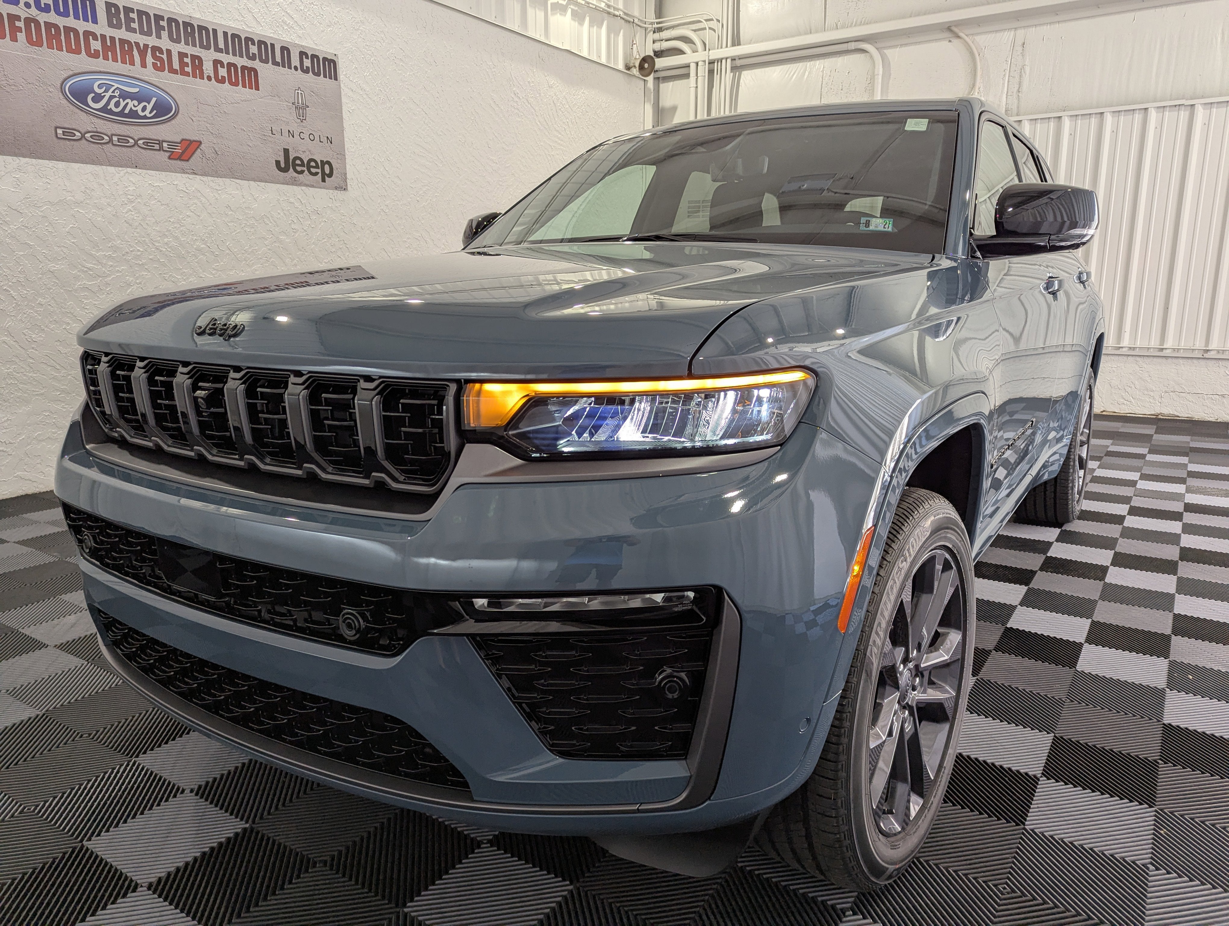 2026 Jeep Grand Cherokee GRAND CHEROKEE LIMITED RESERVE 4X4