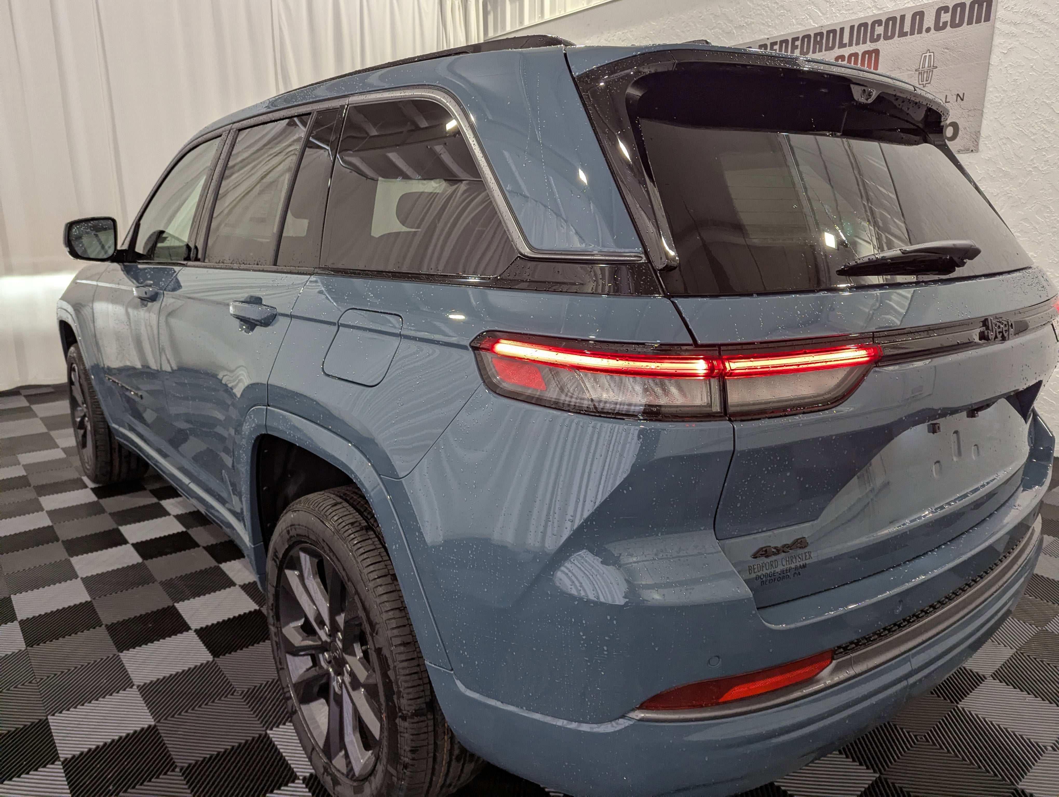 2026 Jeep Grand Cherokee GRAND CHEROKEE LIMITED RESERVE 4X4