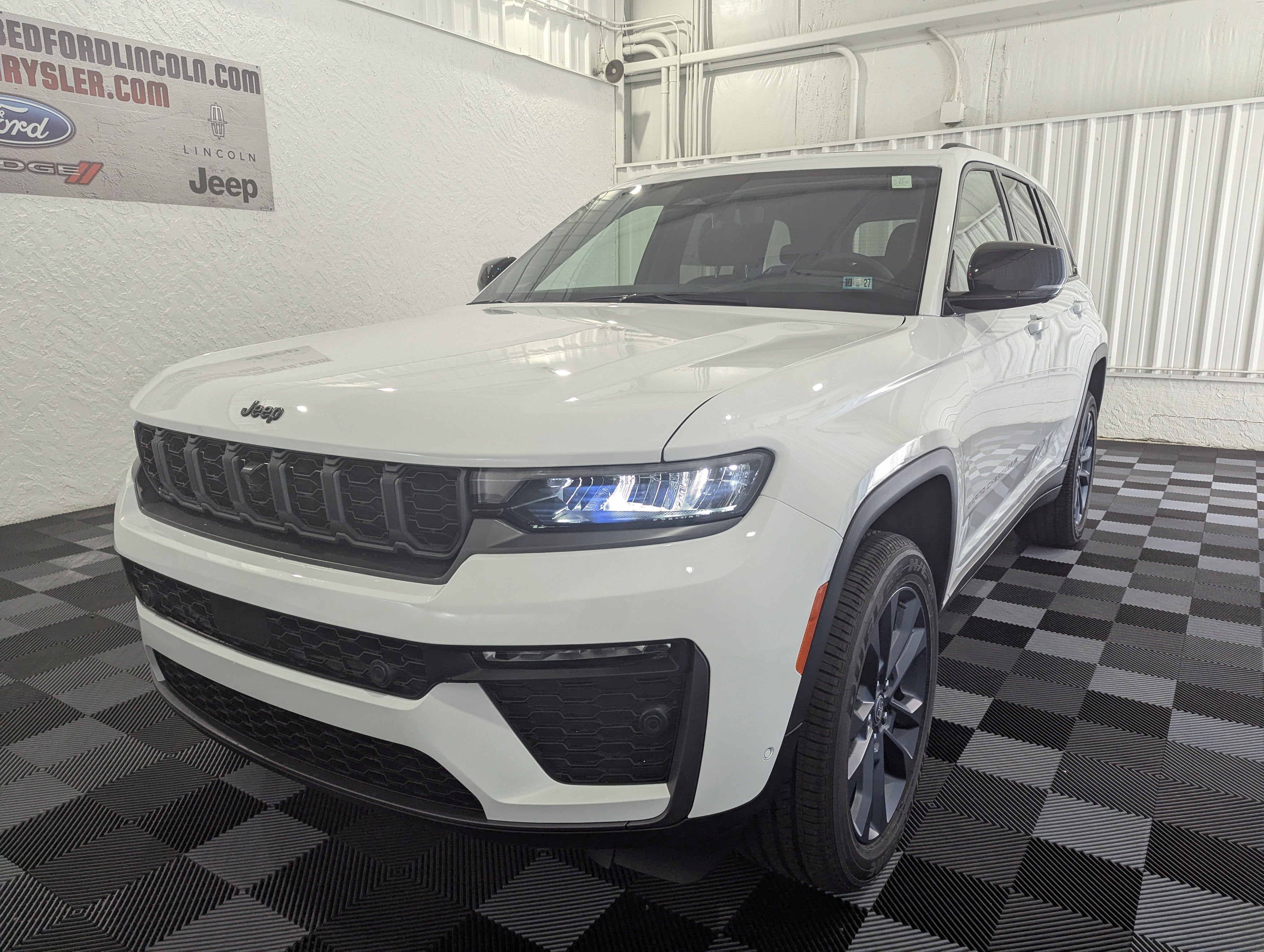 2026 Jeep Grand Cherokee GRAND CHEROKEE 85TH ANNIVERSARY EDITION 4X4