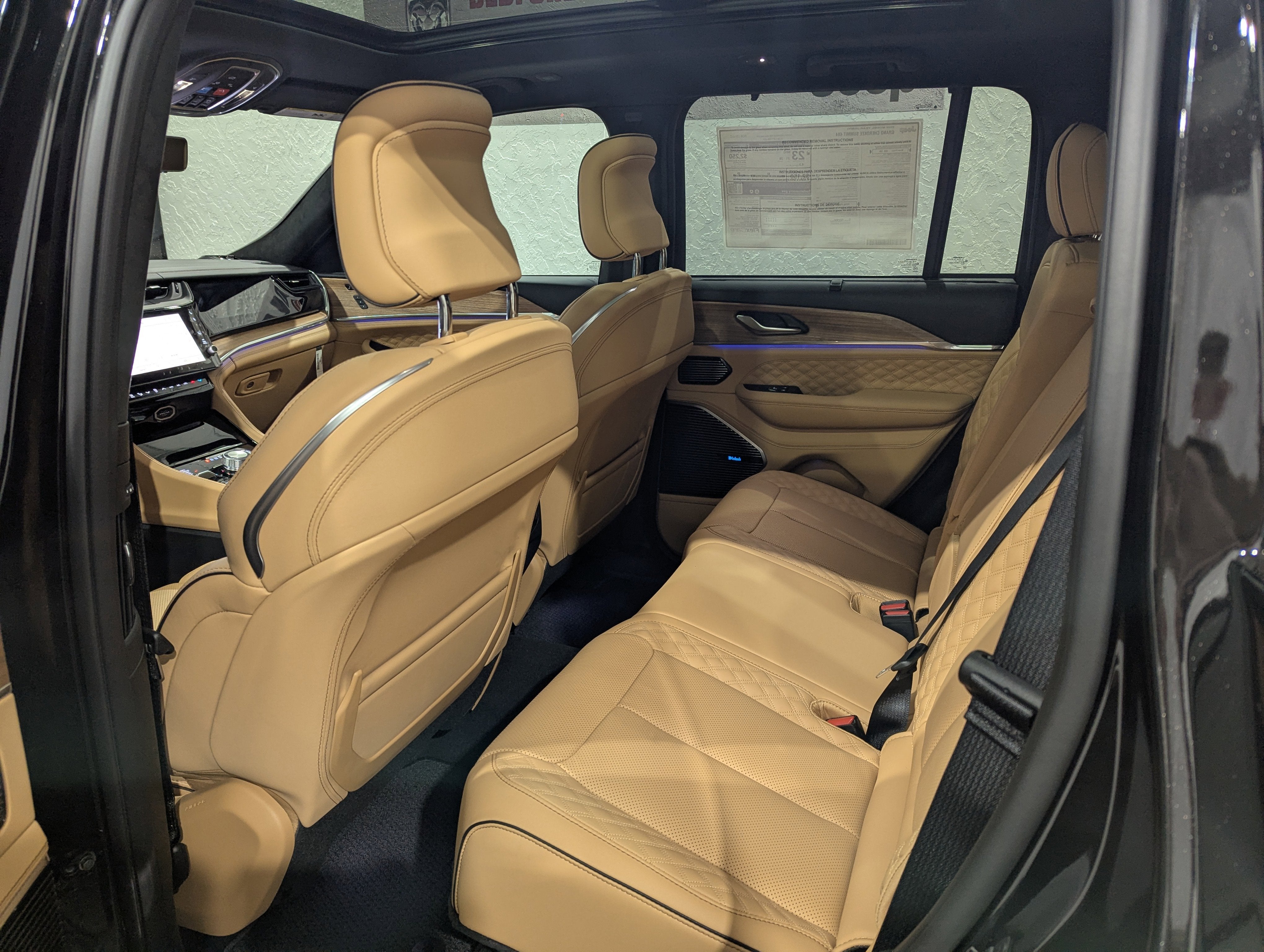 2026 Jeep Grand Cherokee GRAND CHEROKEE SUMMIT 4X4