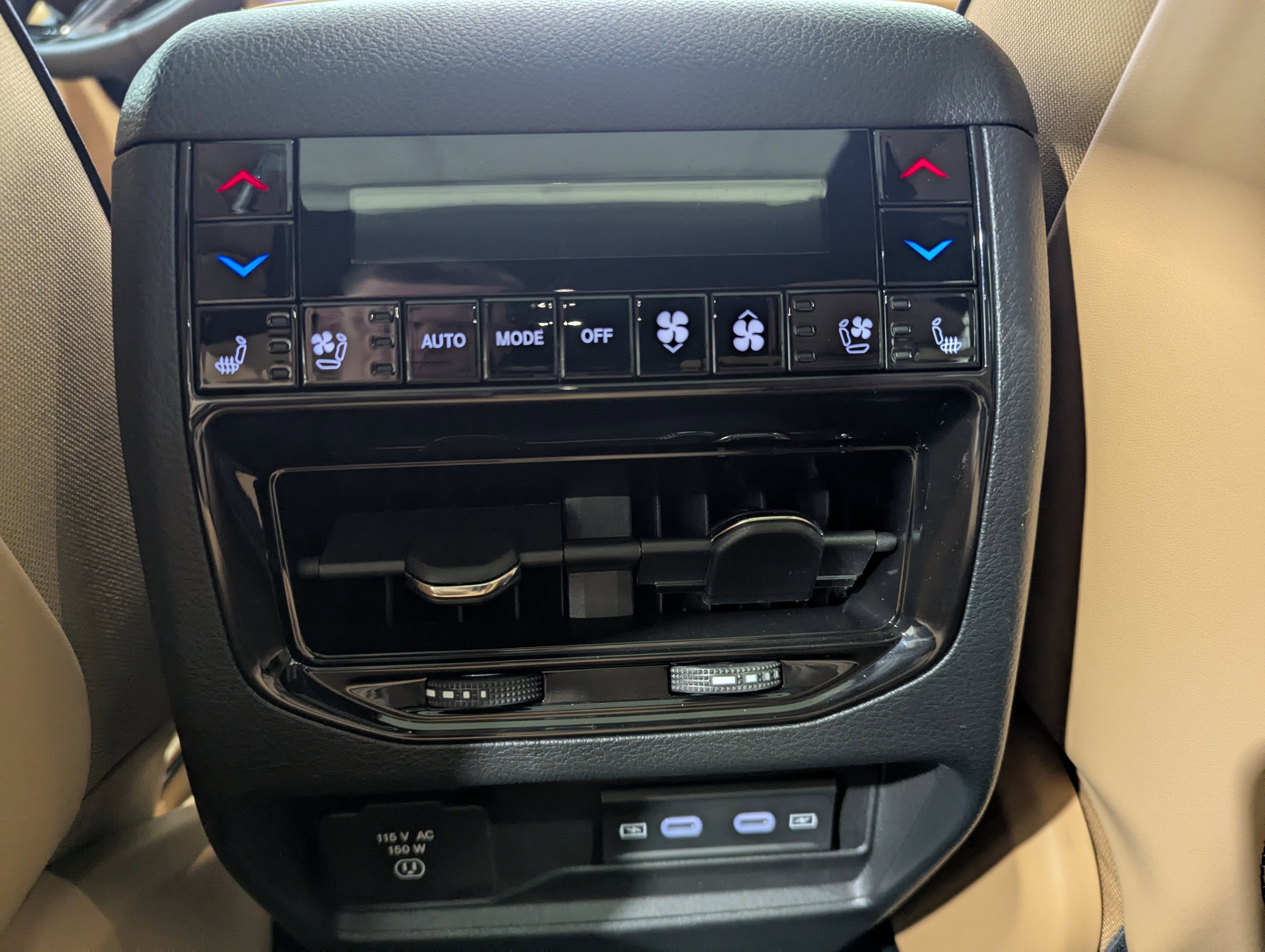 2026 Jeep Grand Cherokee GRAND CHEROKEE SUMMIT 4X4