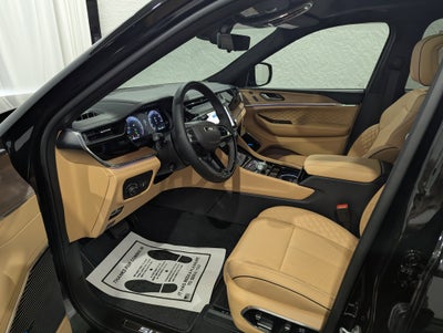 2026 Jeep Grand Cherokee GRAND CHEROKEE SUMMIT 4X4