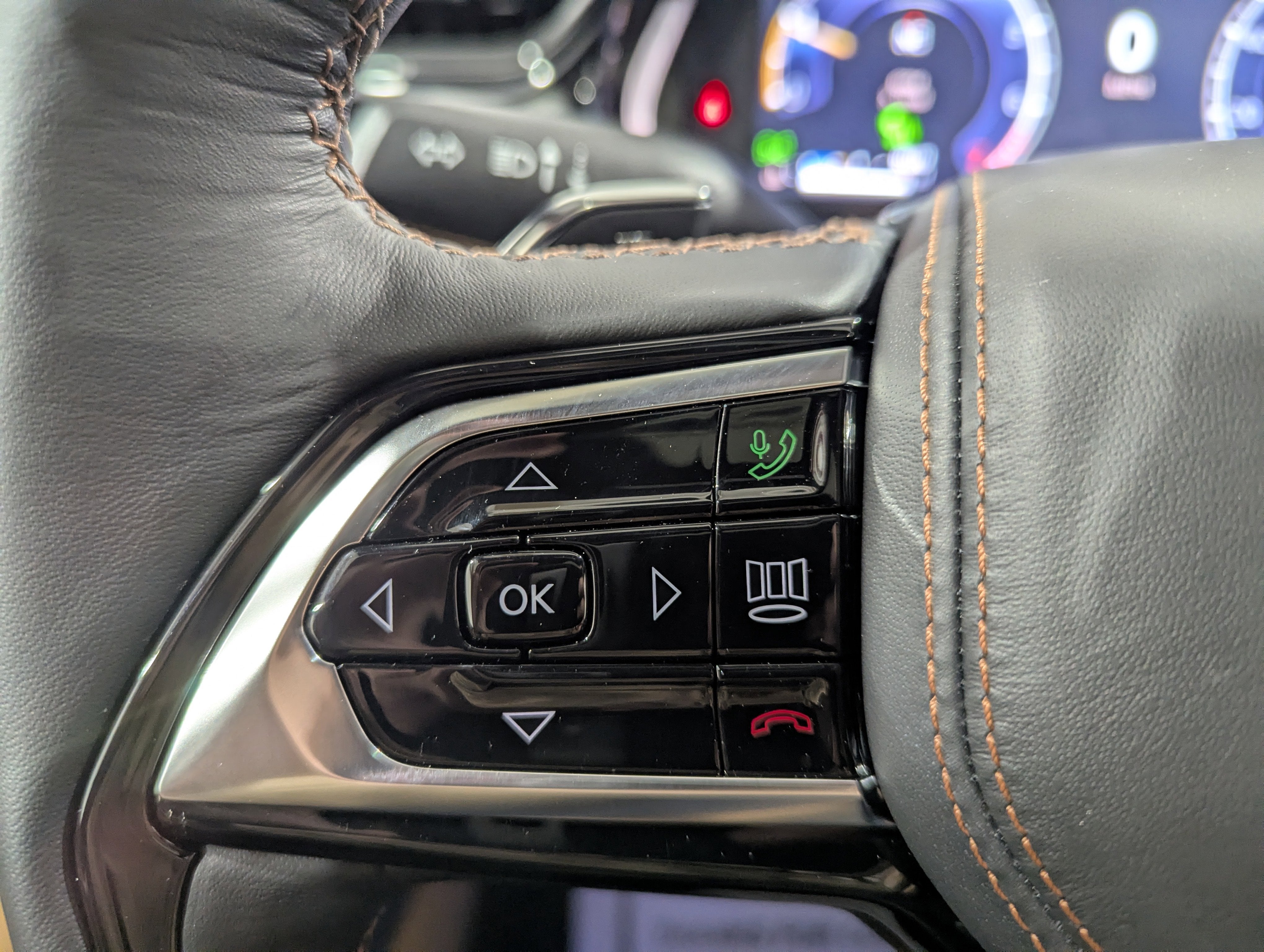 2026 Jeep Grand Cherokee GRAND CHEROKEE SUMMIT 4X4