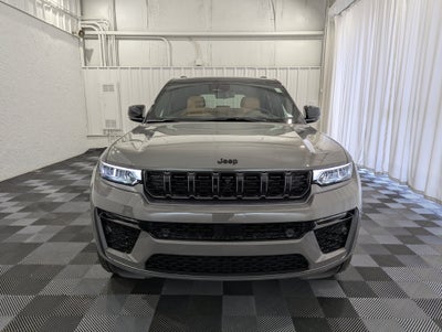 2027 Jeep Grand Cherokee GRAND CHEROKEE SUMMIT 4X4