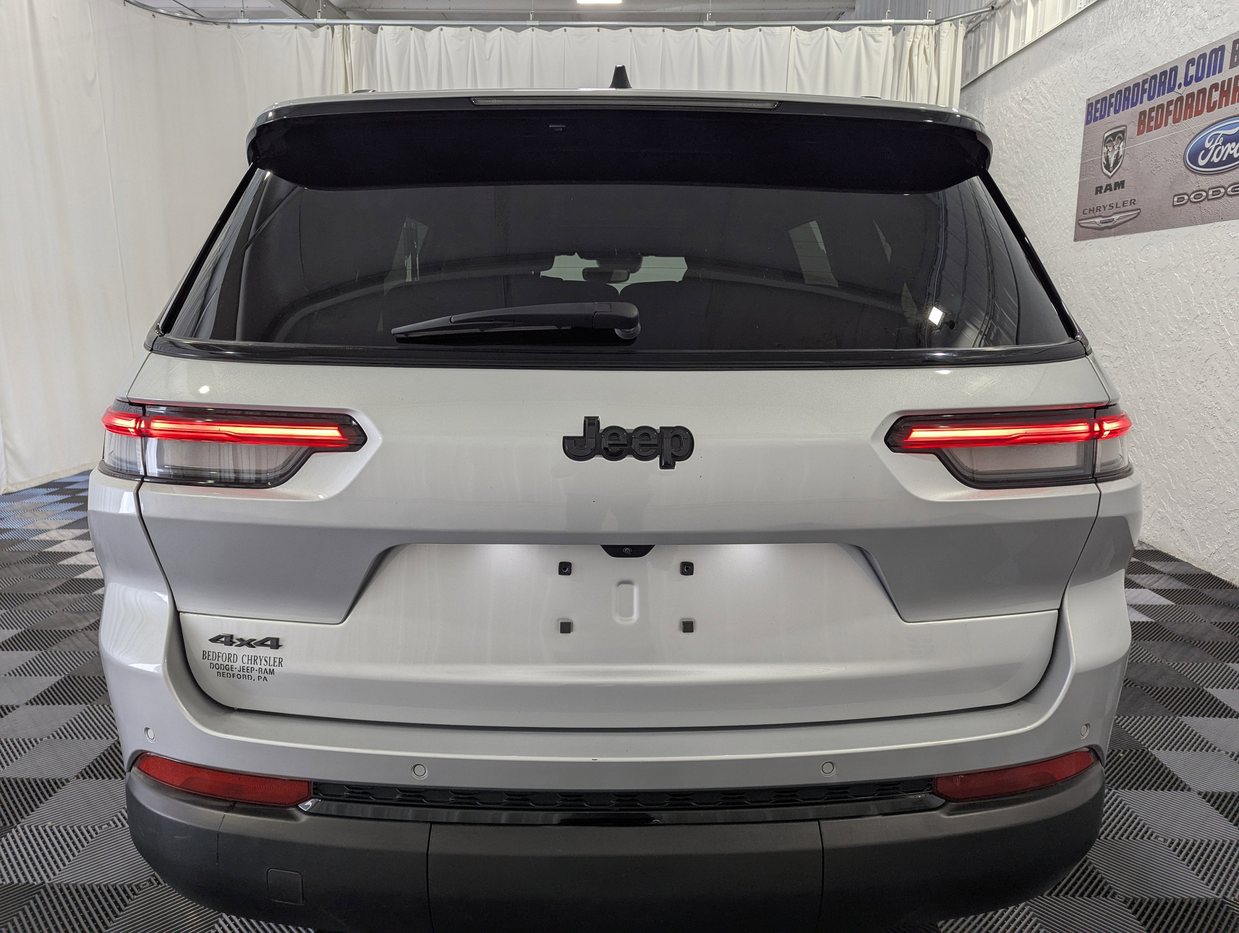 2024 Jeep Grand Cherokee L Altitude X 4x4