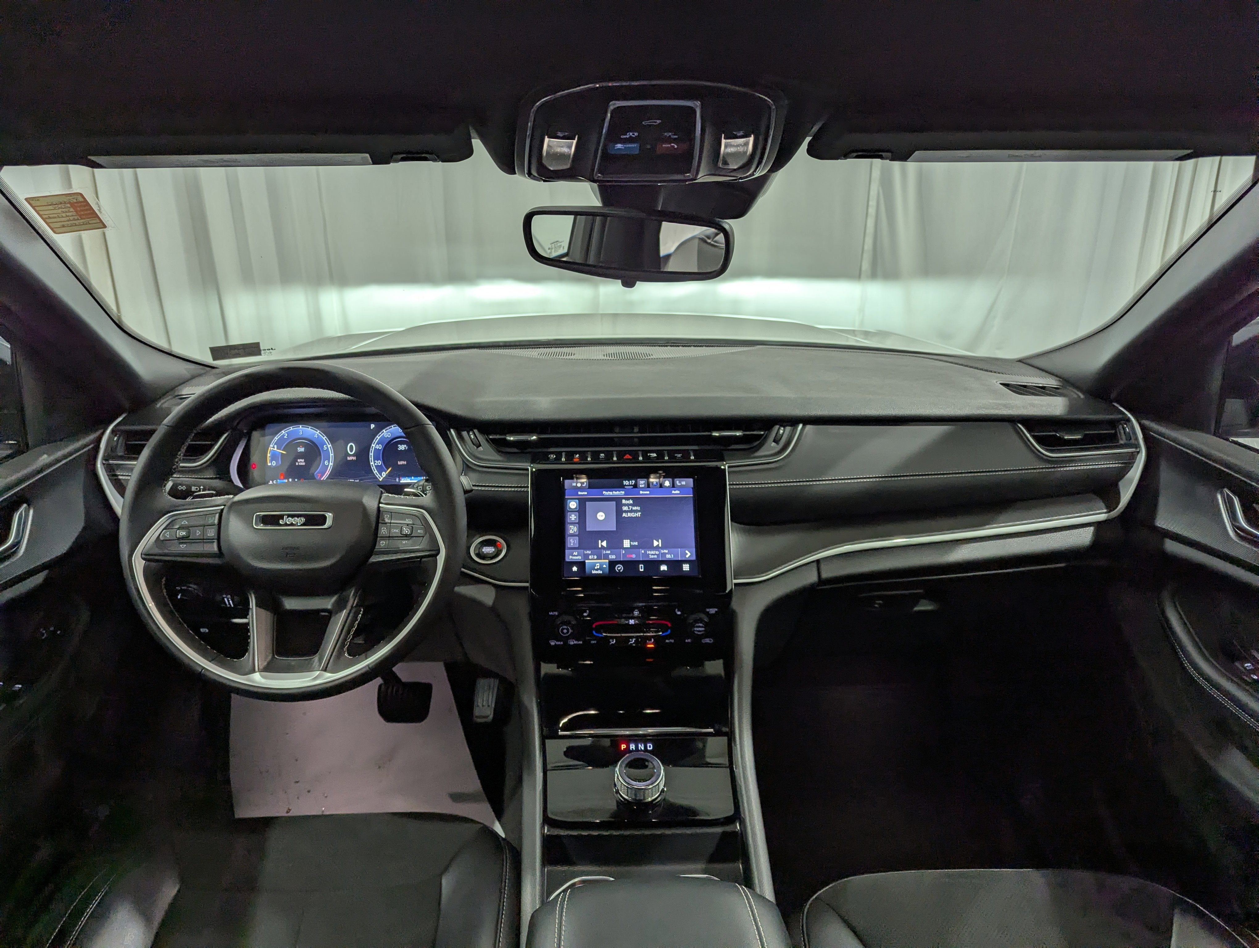 2024 Jeep Grand Cherokee L Altitude 4x4