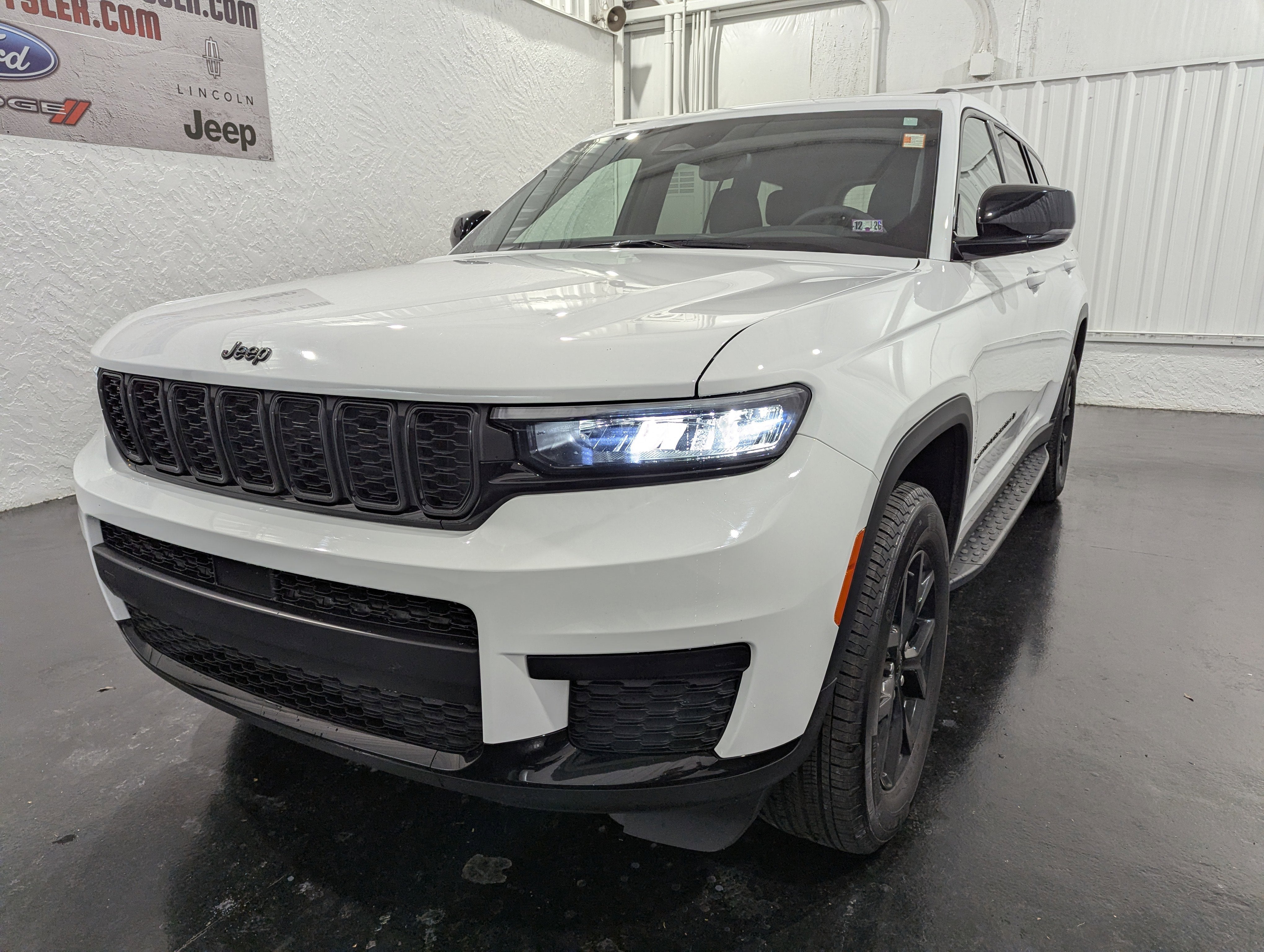 2024 Jeep Grand Cherokee L Altitude 4x4