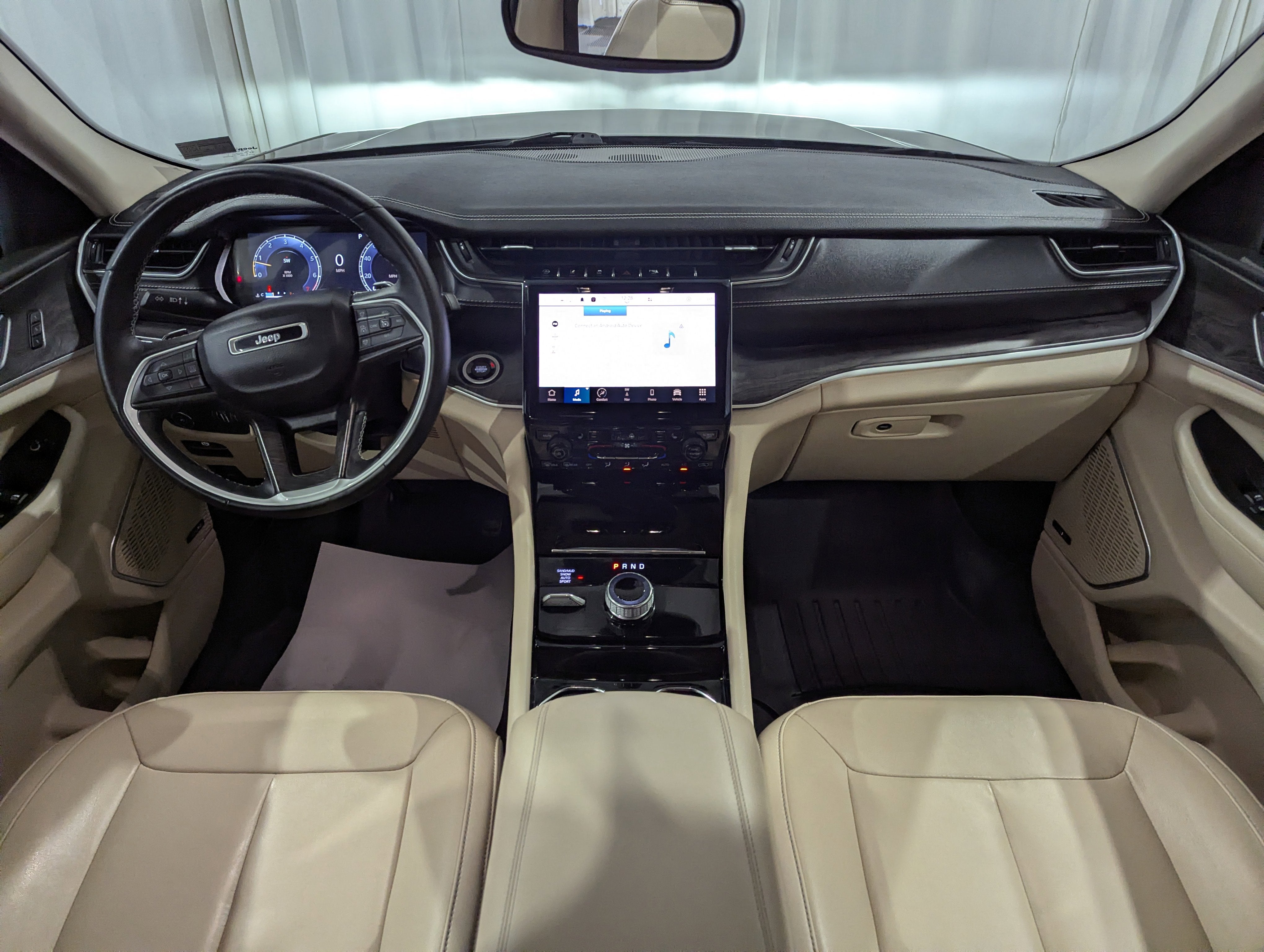 2022 Jeep Grand Cherokee L Limited 4x4