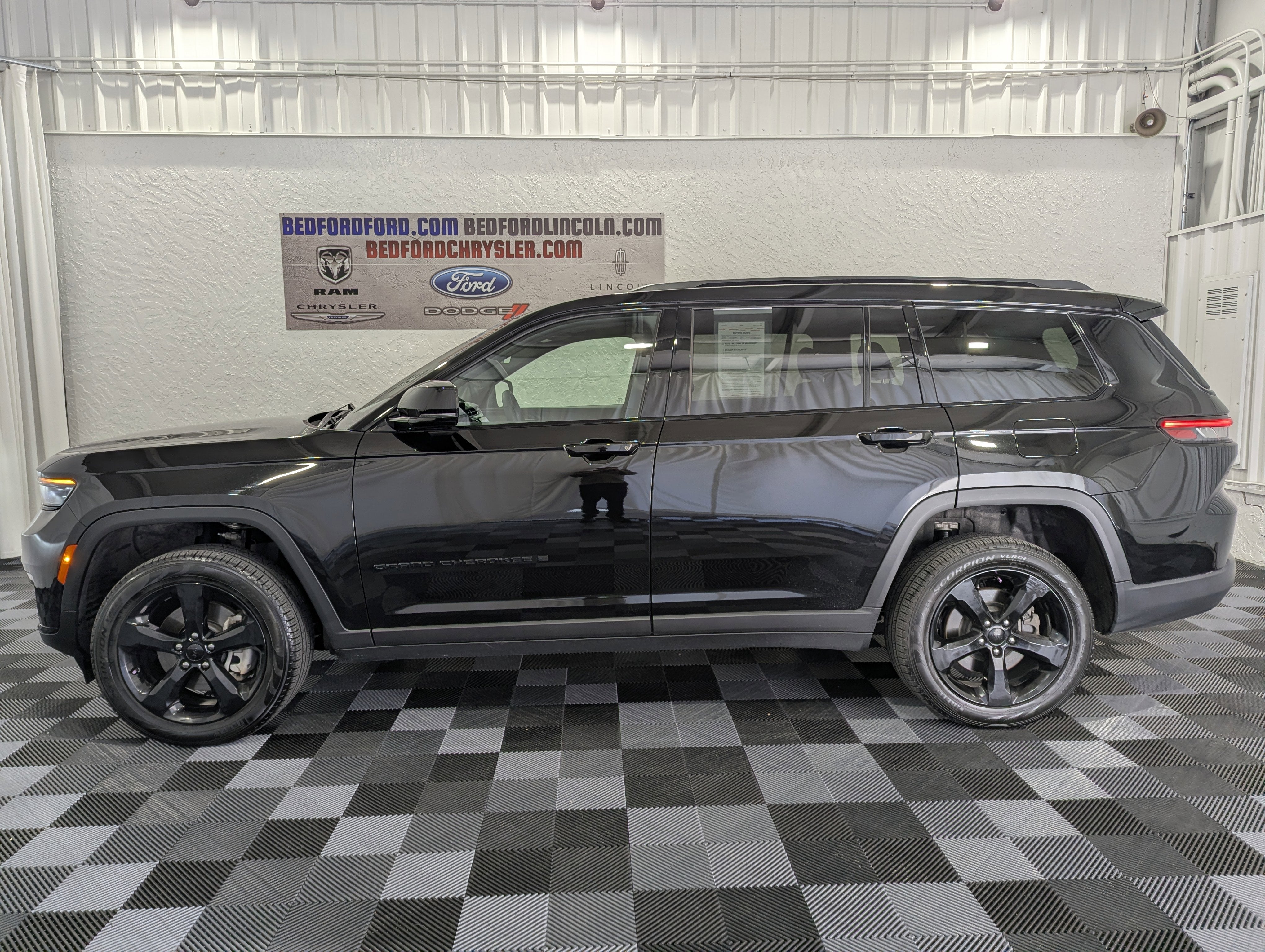 2025 Jeep Grand Cherokee L Limited 4x4