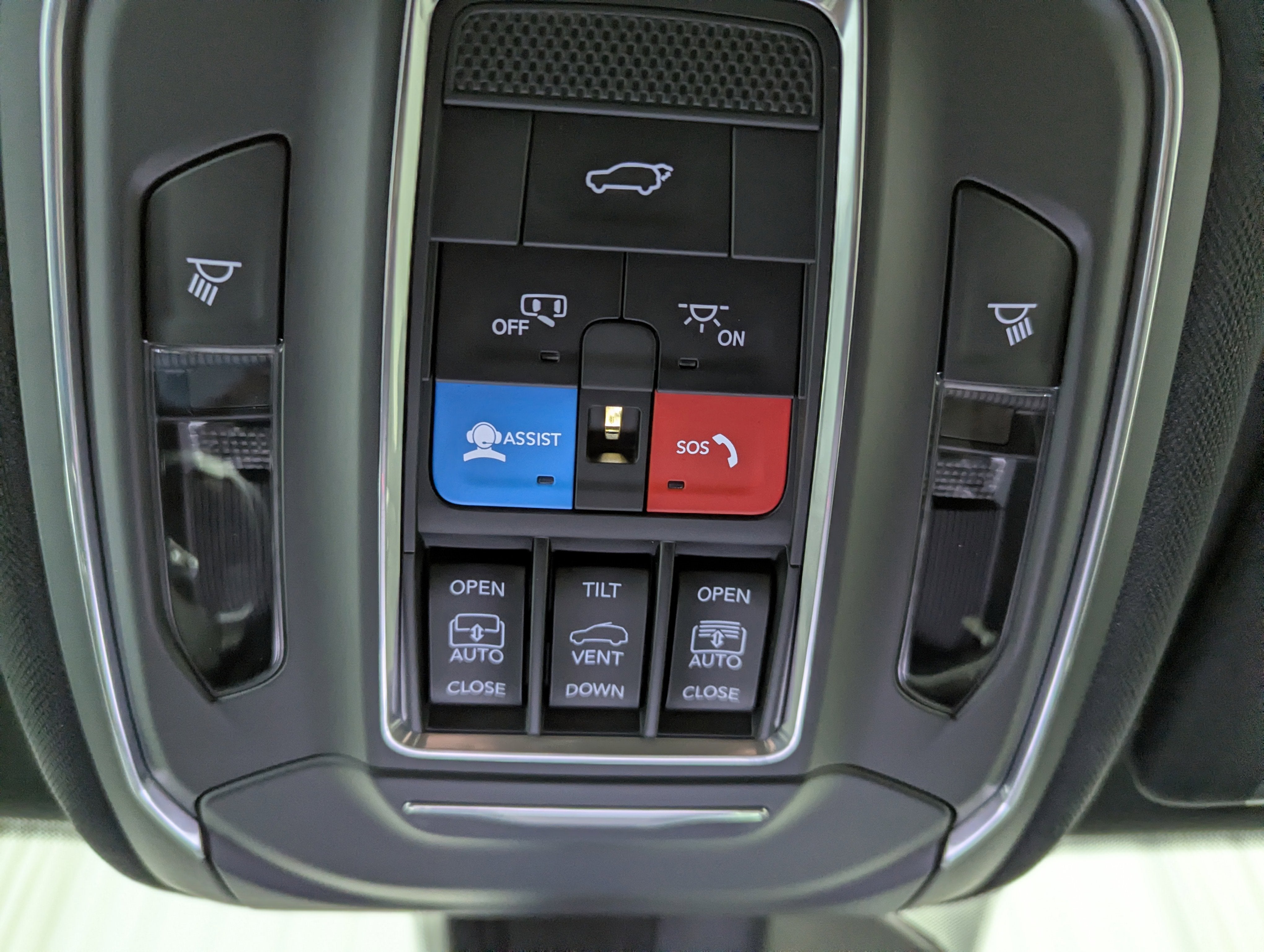 2026 Jeep Grand Cherokee GRAND CHEROKEE L LIMITED RESERVE 4X4