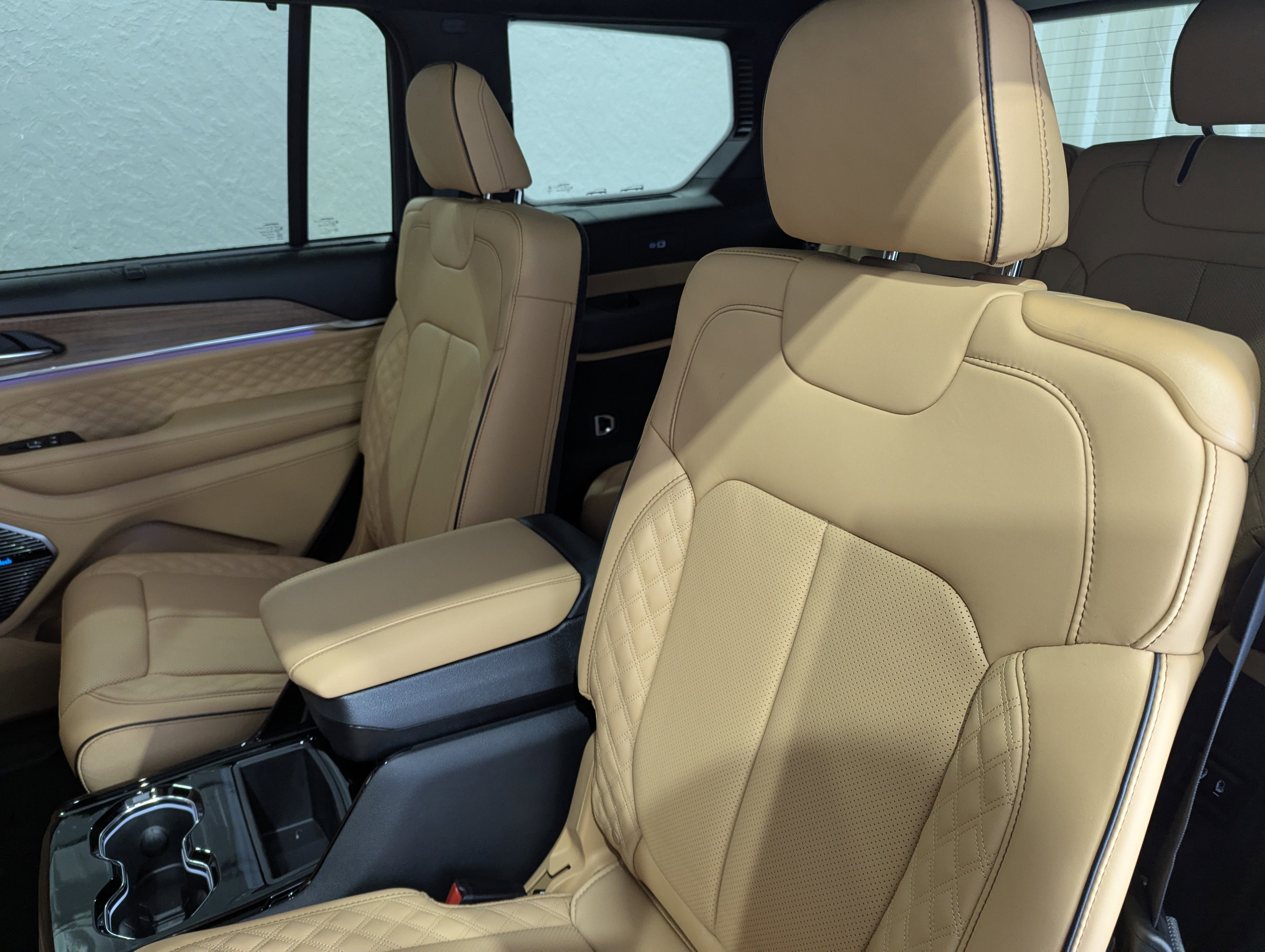 2026 Jeep Grand Cherokee GRAND CHEROKEE L SUMMIT 4X4