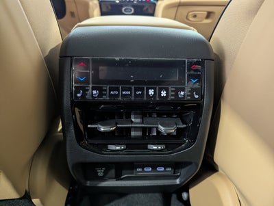 2026 Jeep Grand Cherokee GRAND CHEROKEE L SUMMIT 4X4