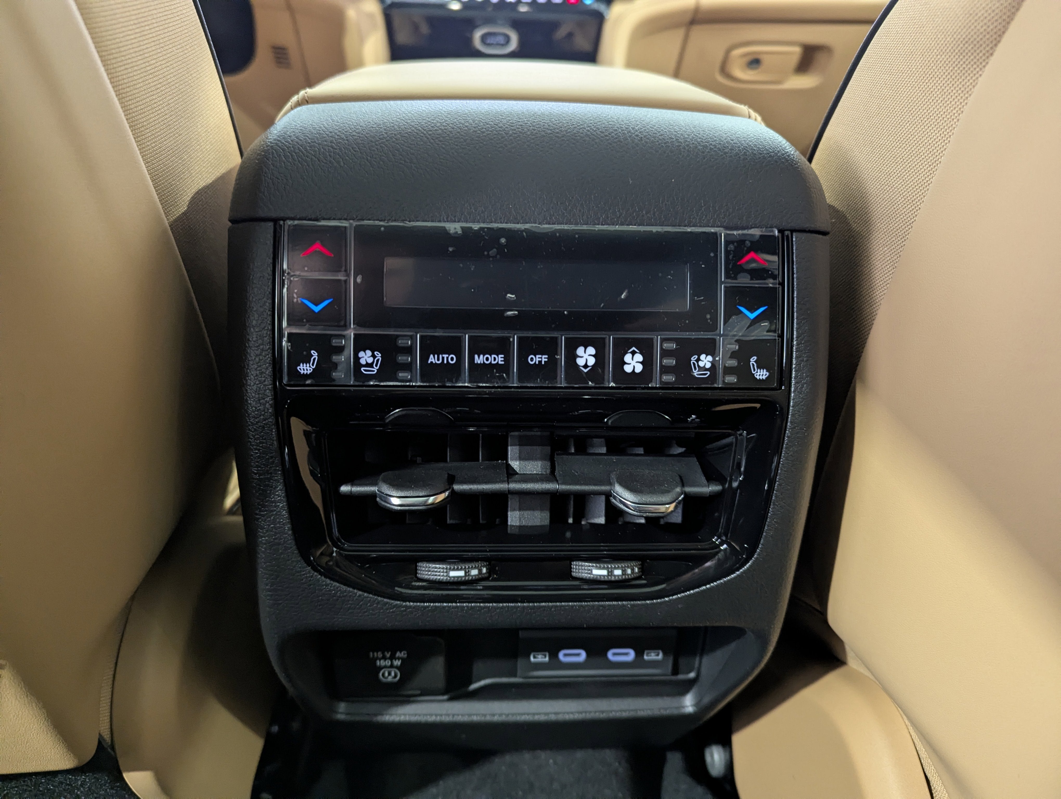 2026 Jeep Grand Cherokee GRAND CHEROKEE L SUMMIT 4X4