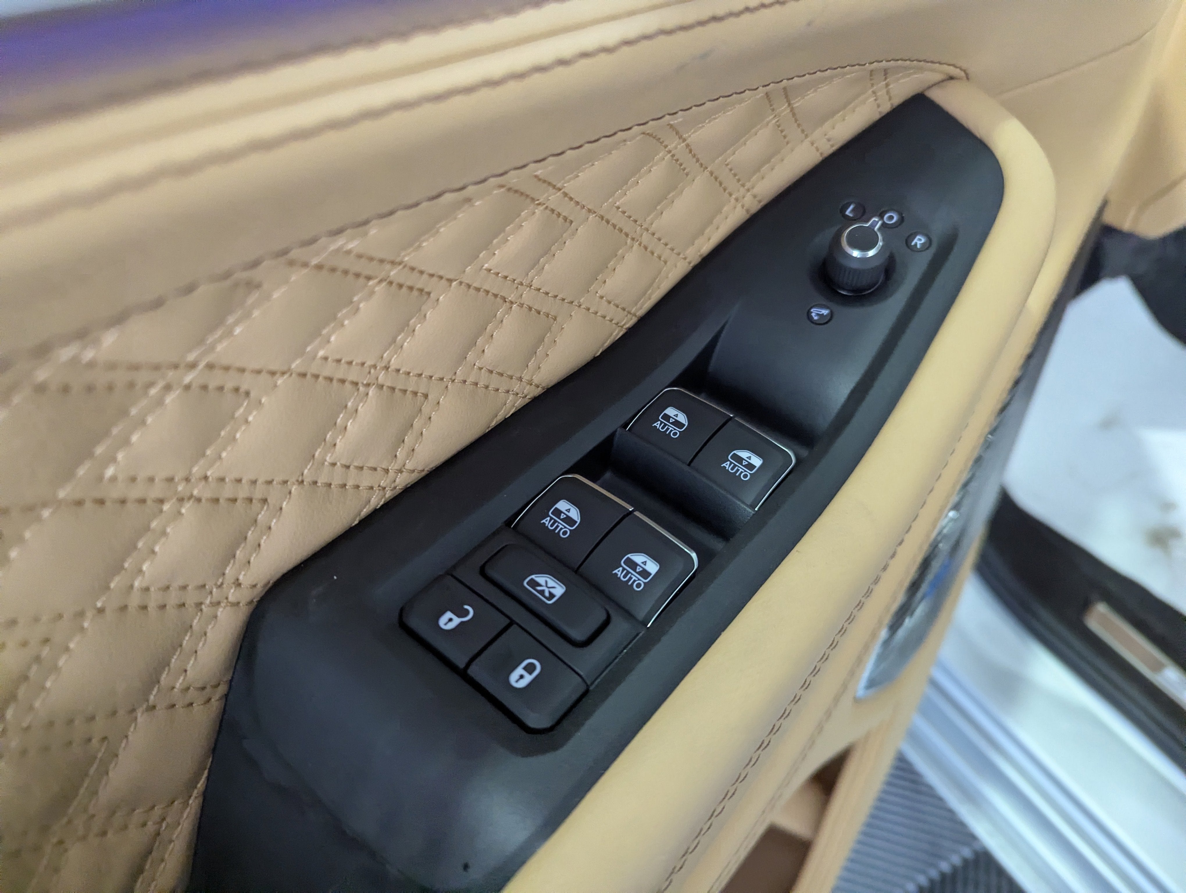 2026 Jeep Grand Cherokee GRAND CHEROKEE L SUMMIT 4X4