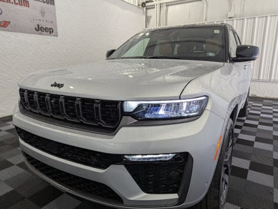 2026 Jeep Grand Cherokee GRAND CHEROKEE L SUMMIT 4X4